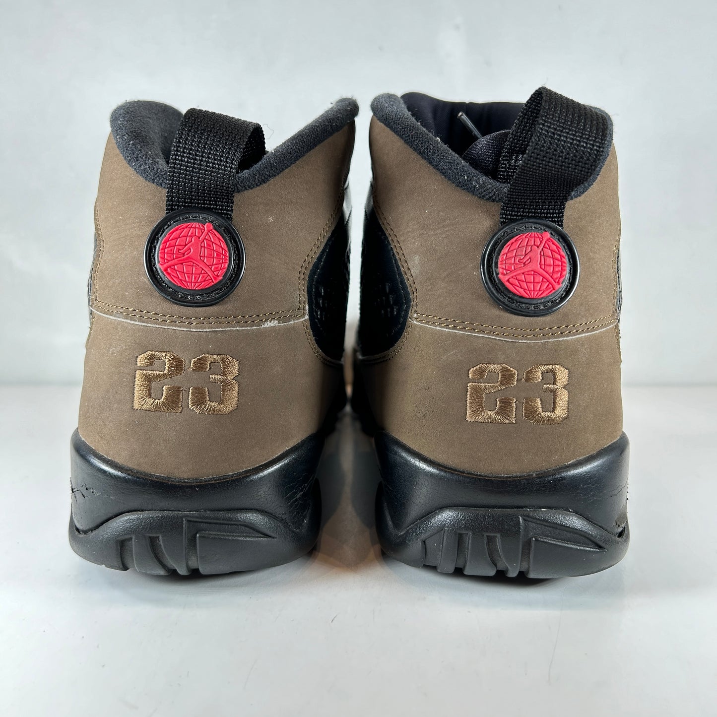 302370 020 Jordan 9 Retro Olive (2012) [USED] - 11 M (Used) (No Box)