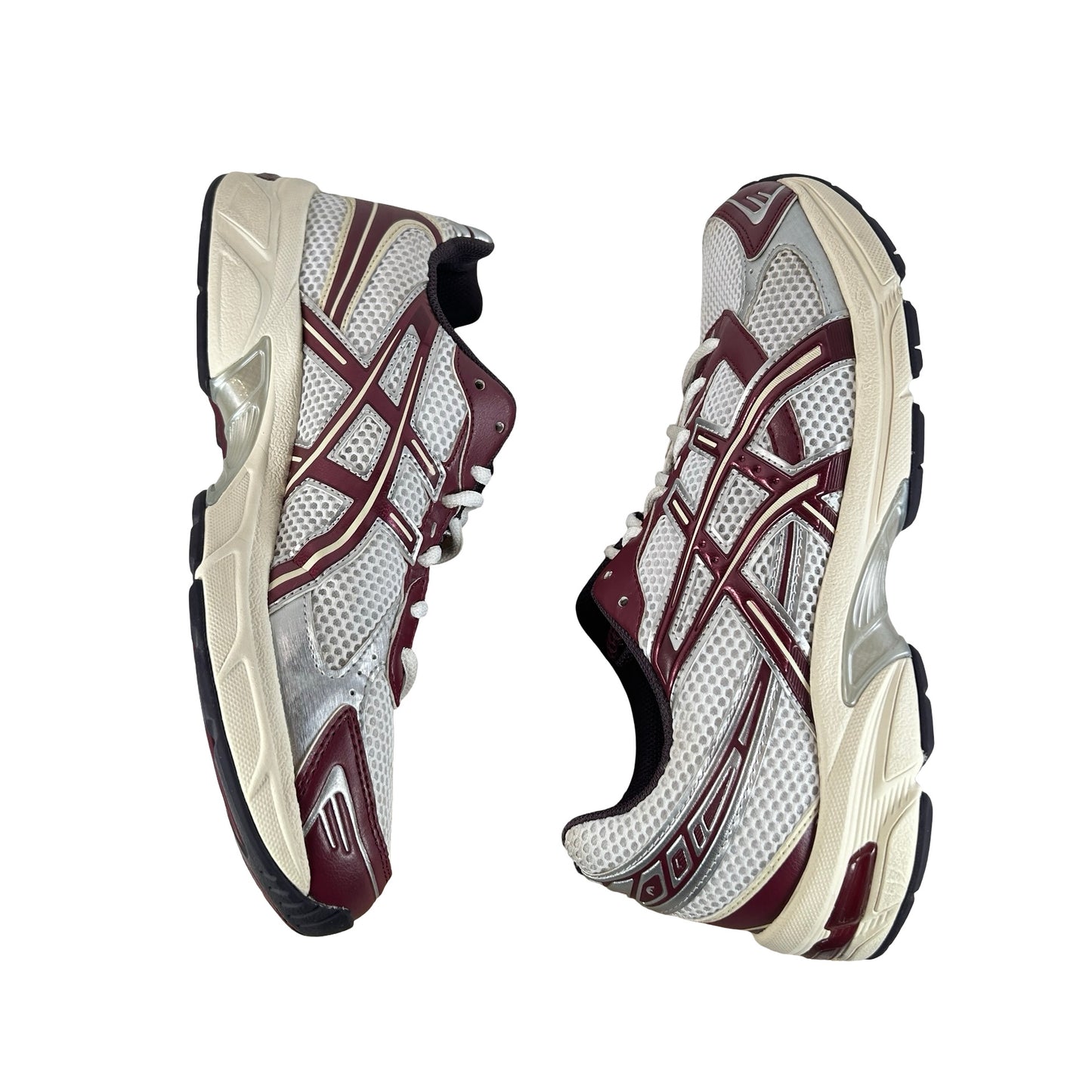 1203A685 100 ASICS Gel-1130 White Maroon Banner [USED] - 10 M (Used)