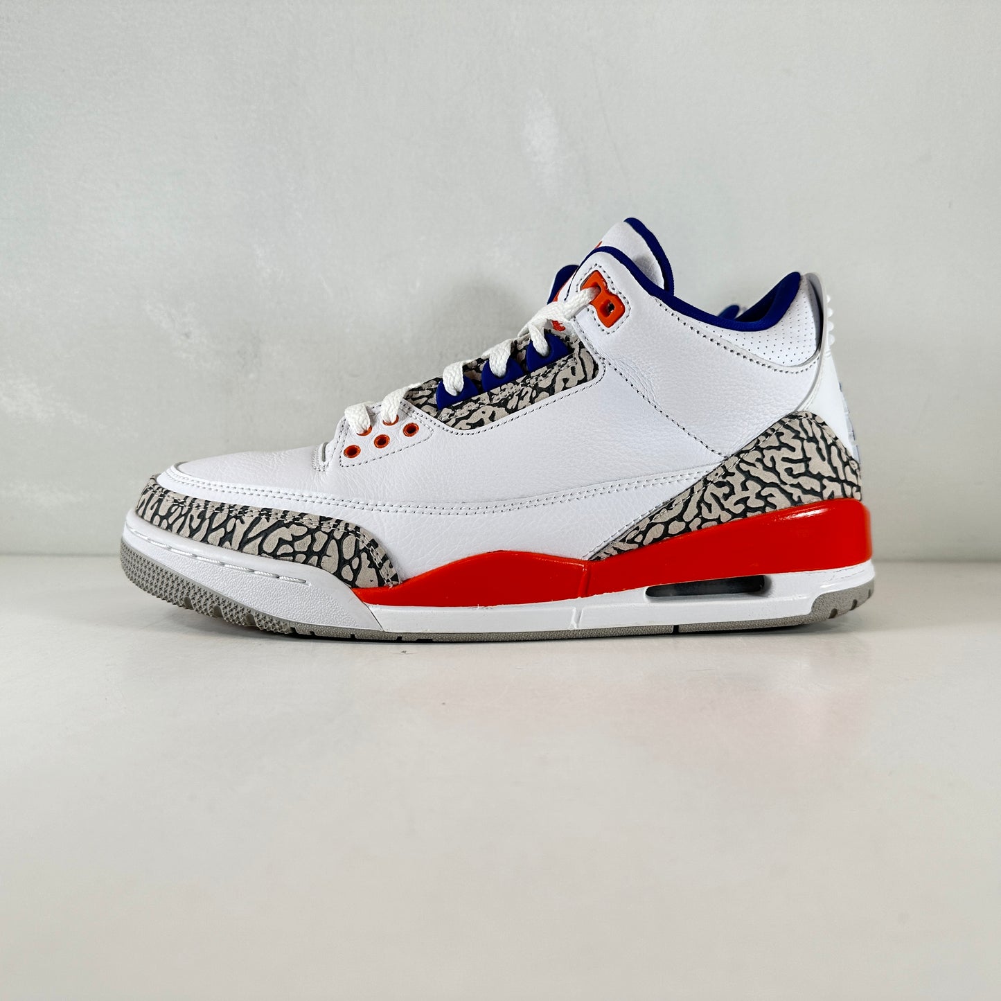 136064 148 Jordan 3 Retro Knicks [USED] - 9 M (Used)