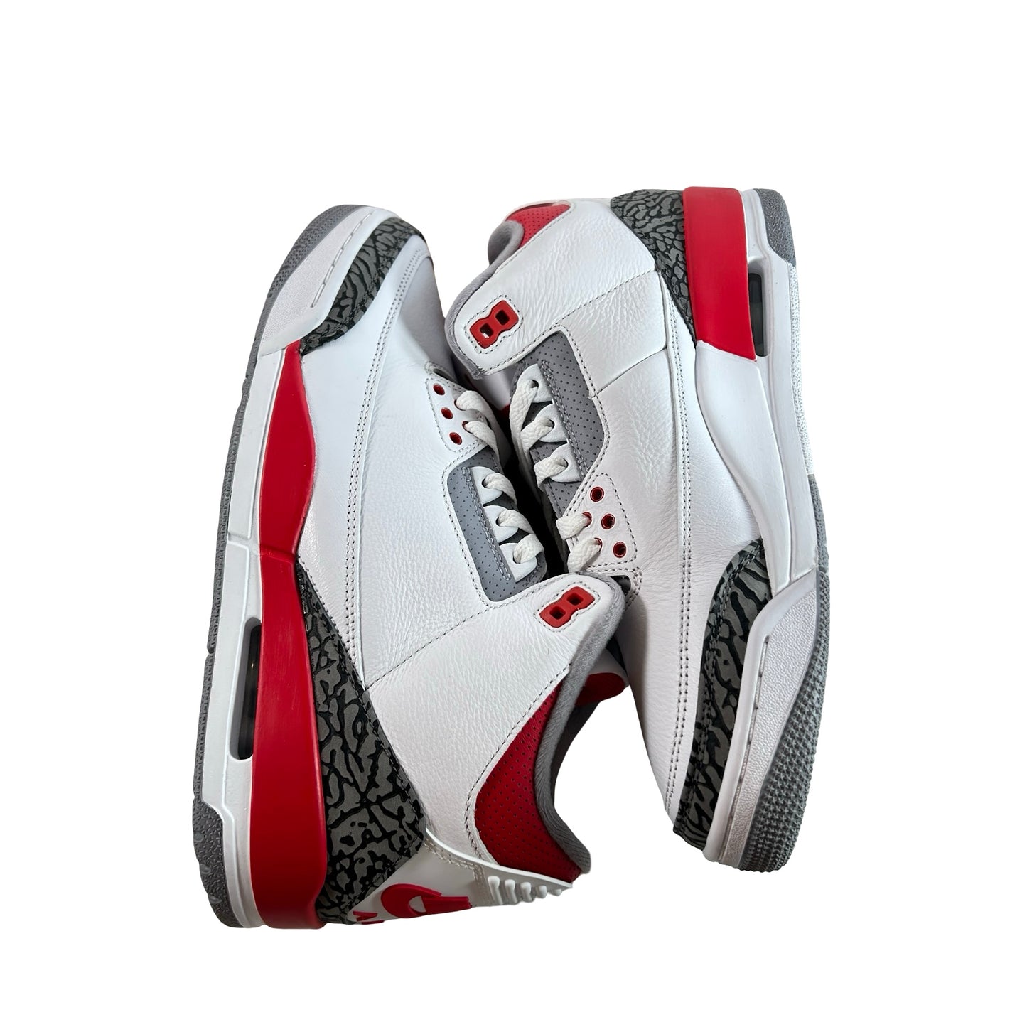DN3707 160 Jordan 3 Retro Fire Red (2022) [USED] - 9.5 M (Used10)