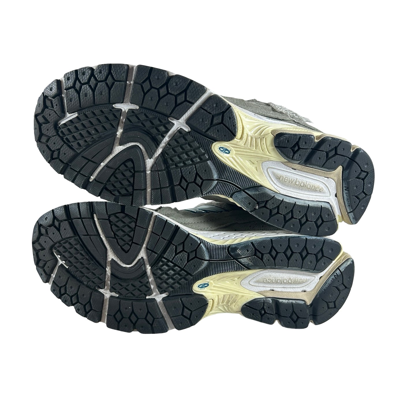 M2002RDD New Balance 2002R Protection Pack Mirage Grey [USED] - 9.5 M (Used2)