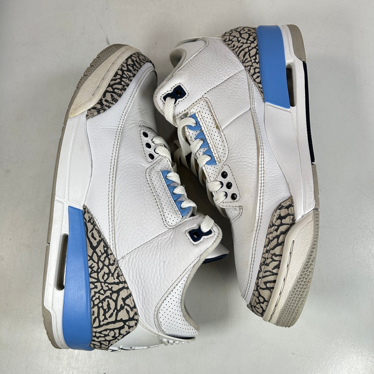 CT8532 104 Jordan 3 Retro UNC (2020) [USED] - 8 M (Used3)