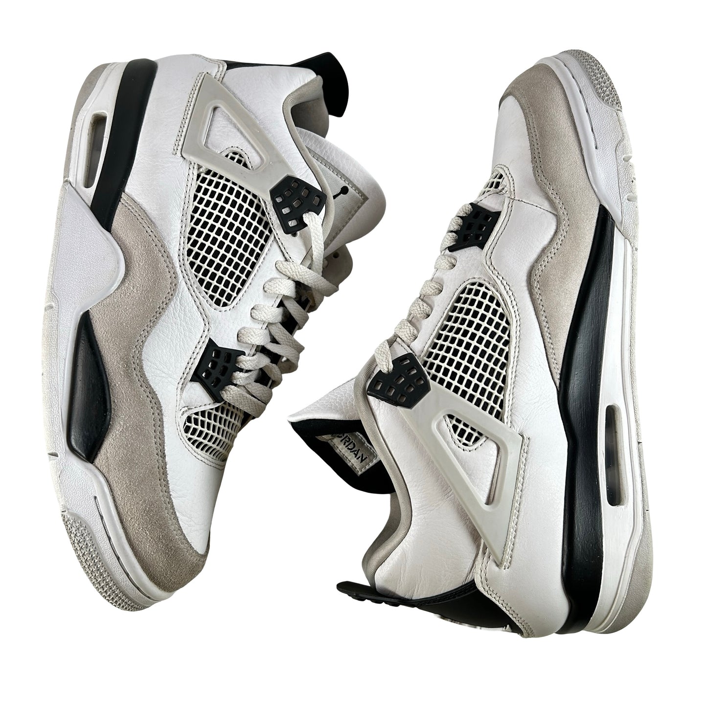 DH6927 111 Jordan 4 Retro Militar Negro