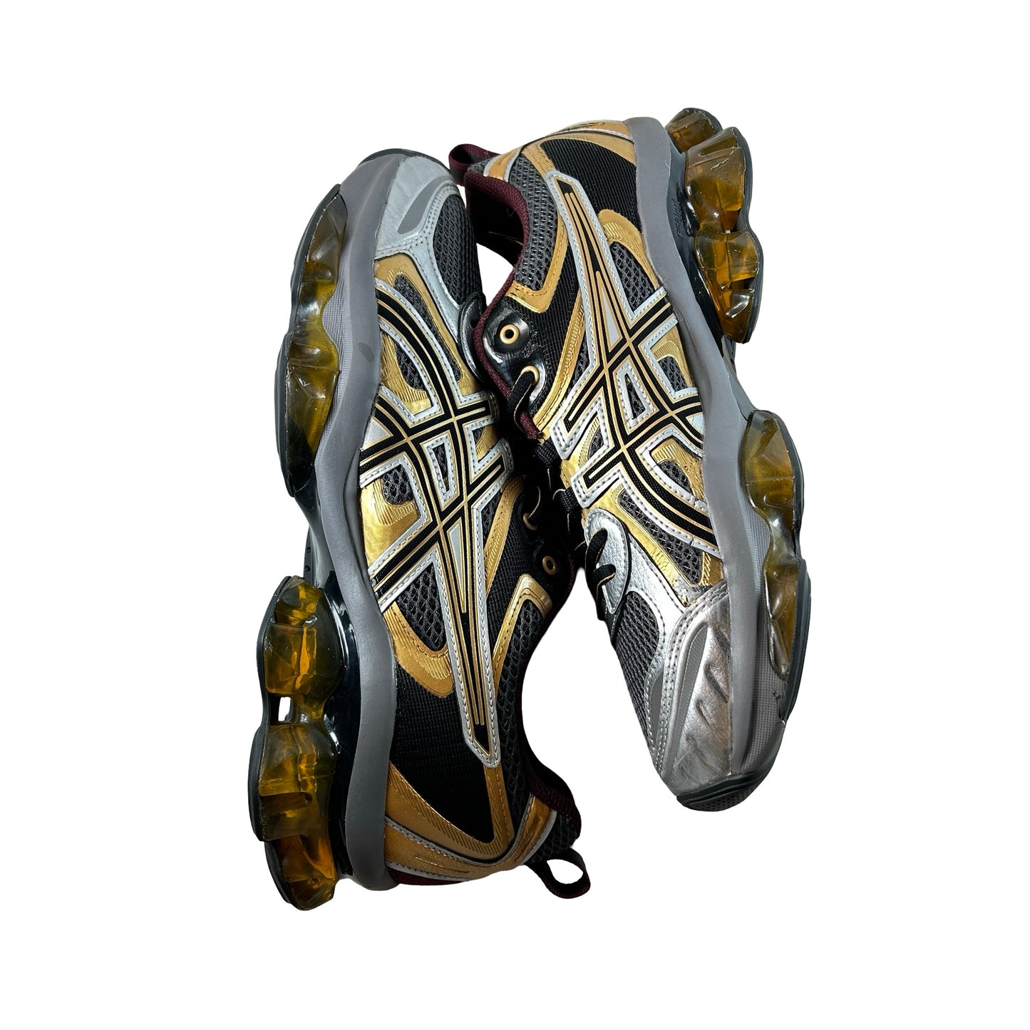 1203A270 021 ASICS Gel-Quantum Kinetic Carbon Pure Gold [USED] - 10.5 M (Used)