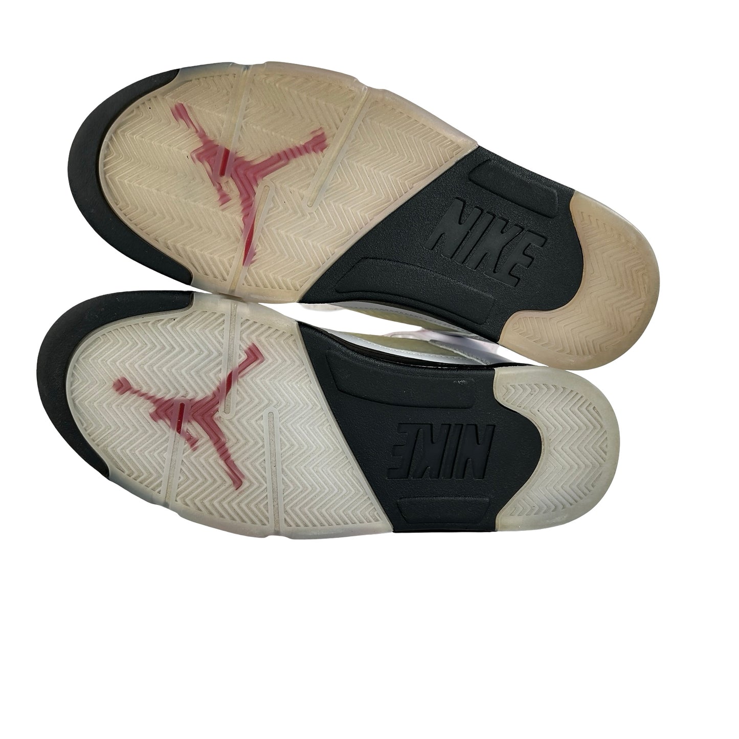 DA1911 102 Jordan 5 Fire Red [USED] - 9 M (Used) (B-Grade)