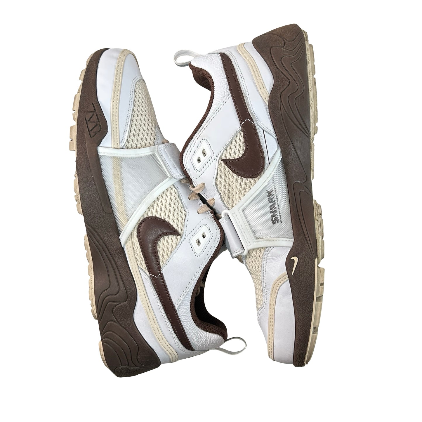 HQ3073 100 Nike Zoom Field Jaxx Travis Scott Light Chocolate [USED] - 14 M (Used)