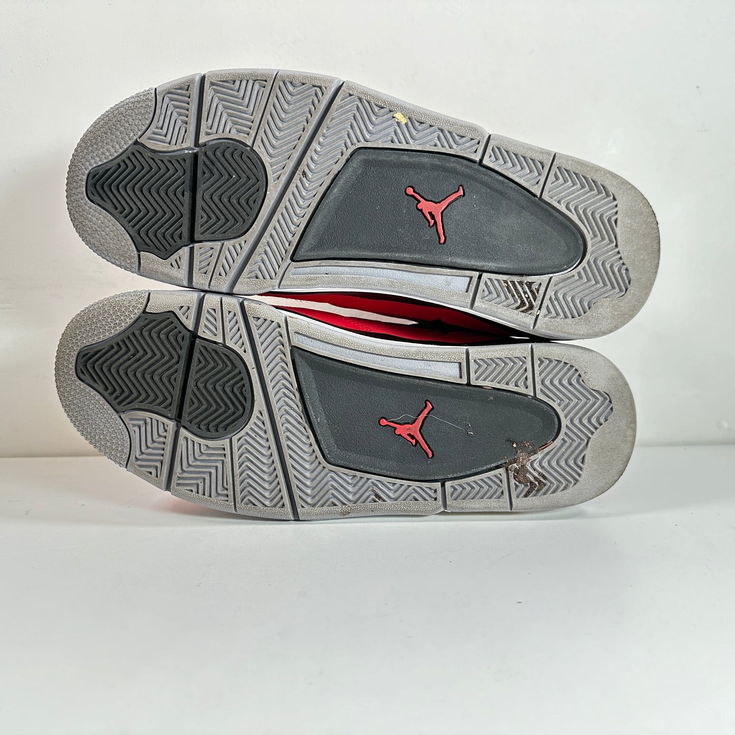 308497 603 Jordan 4 Retro Toro Bravo [USED] - 9.5 M (Used) (No Box)