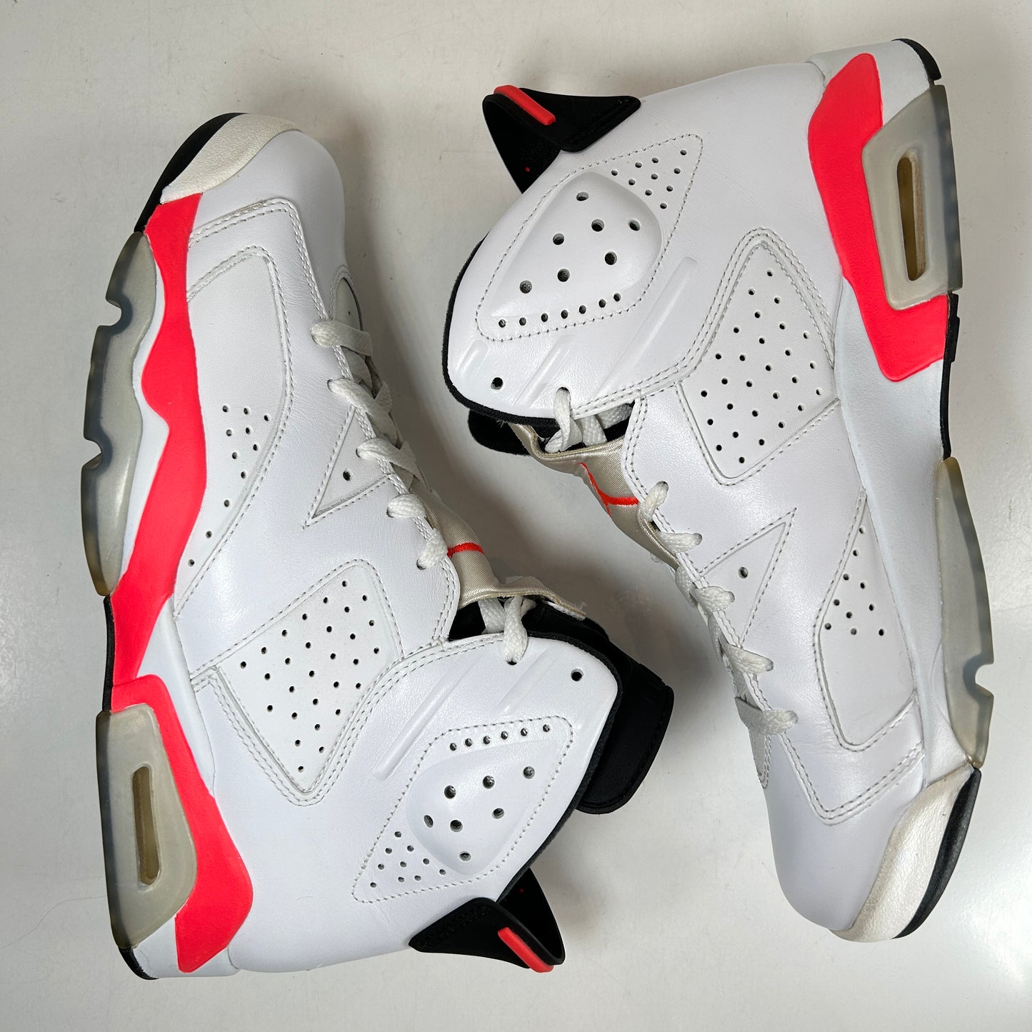 384664 123 Jordan 6 Retro Infrared White (2014) [USED] - 9.5 M (Used)