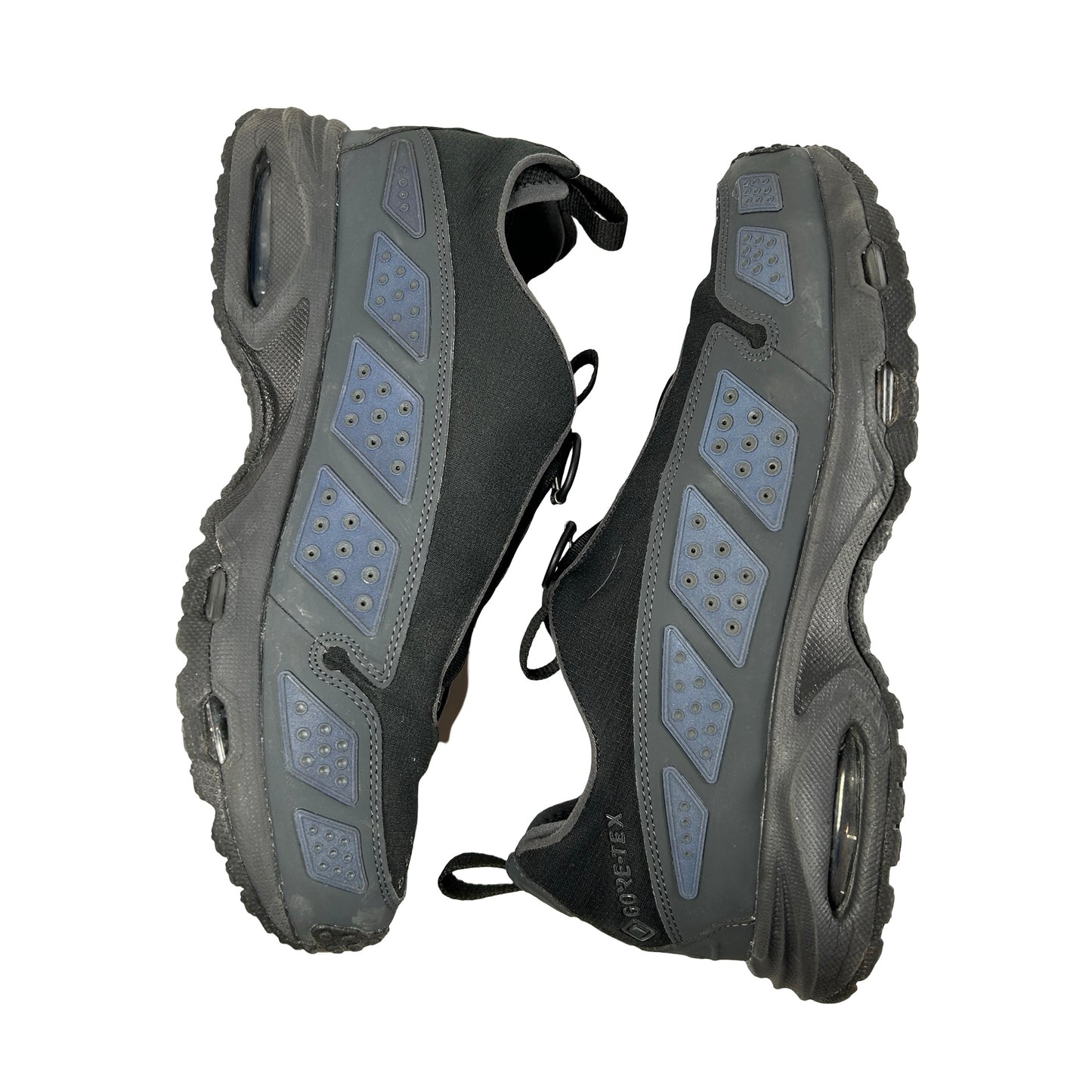 FZ4238 001 Nike Air Max Sunder Gore-Tex Black Smoke Grey (W) [USED] - 10.5 W (Used) (No Box)