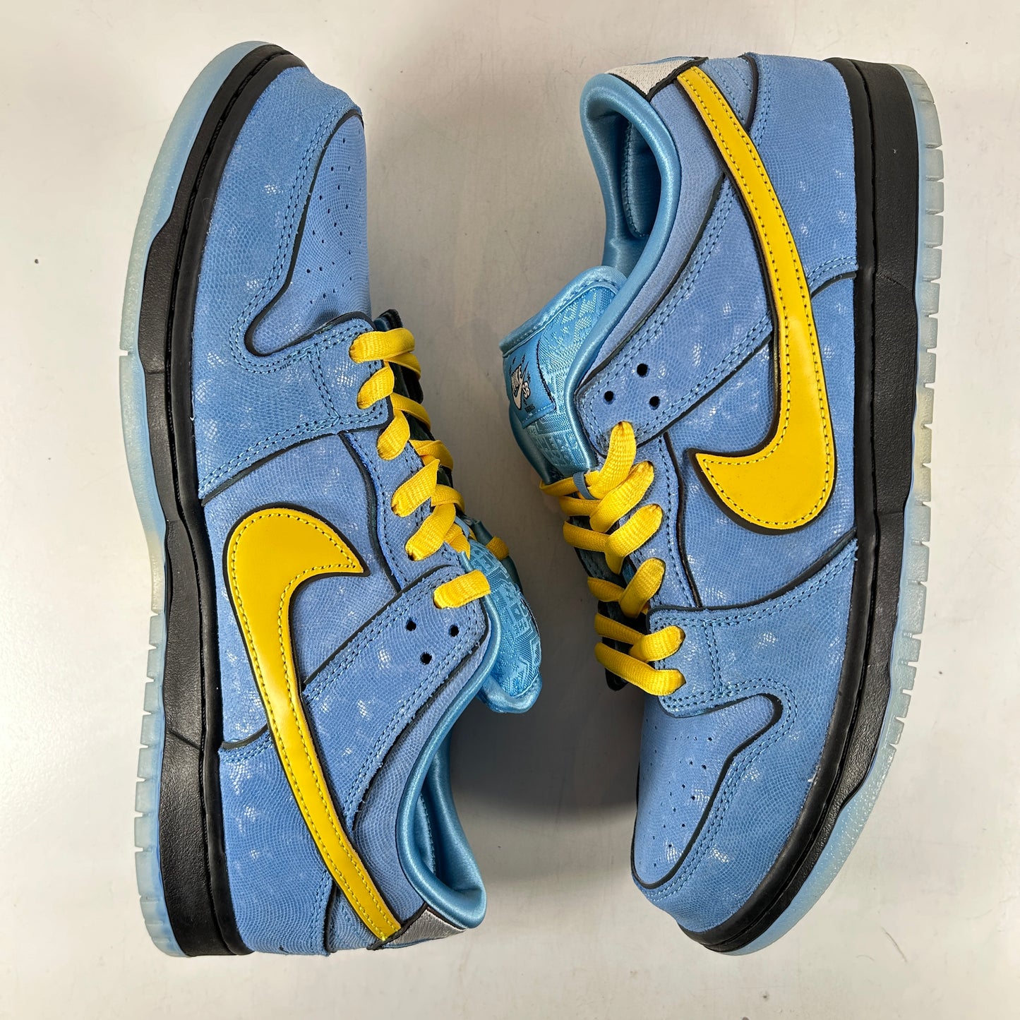 FZ8320 400 Nike SB Dunk Low Las Chicas Superpoderosas Burbujas