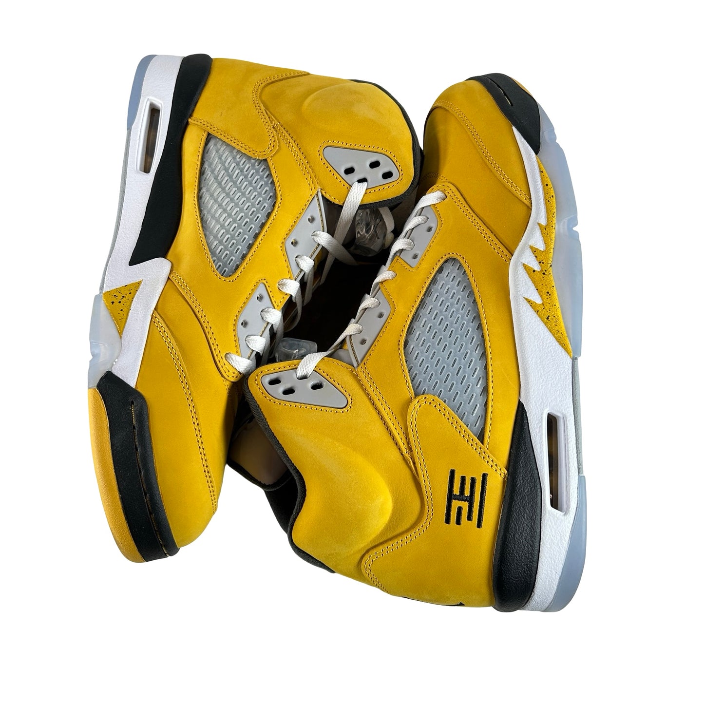 IO3372 700 Jordan 5 Retro Tokyo T23 (2025) [USED] - 13 M (Used)