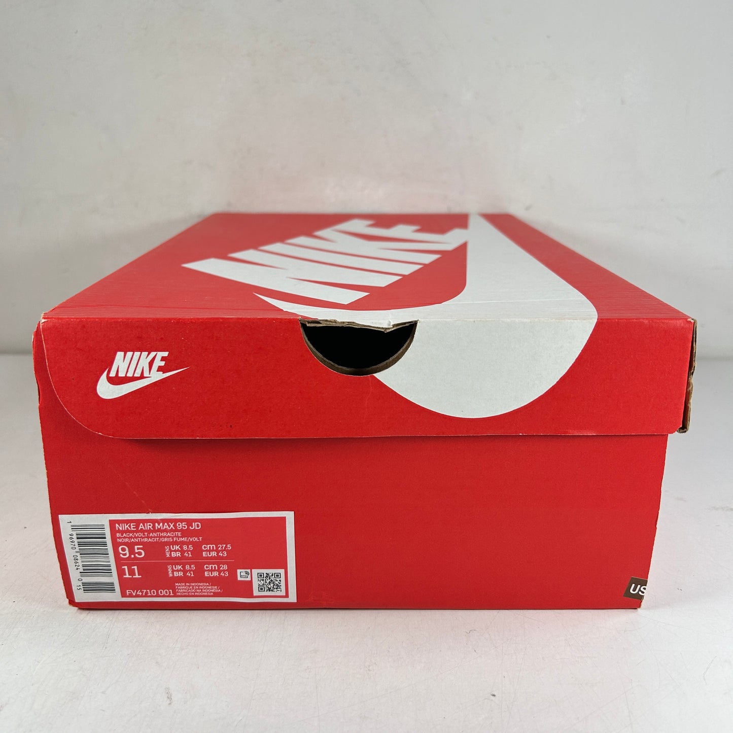 FV4710 001 Nike Air Max 95 Black Neon [USED] - 9.5 M (Used)