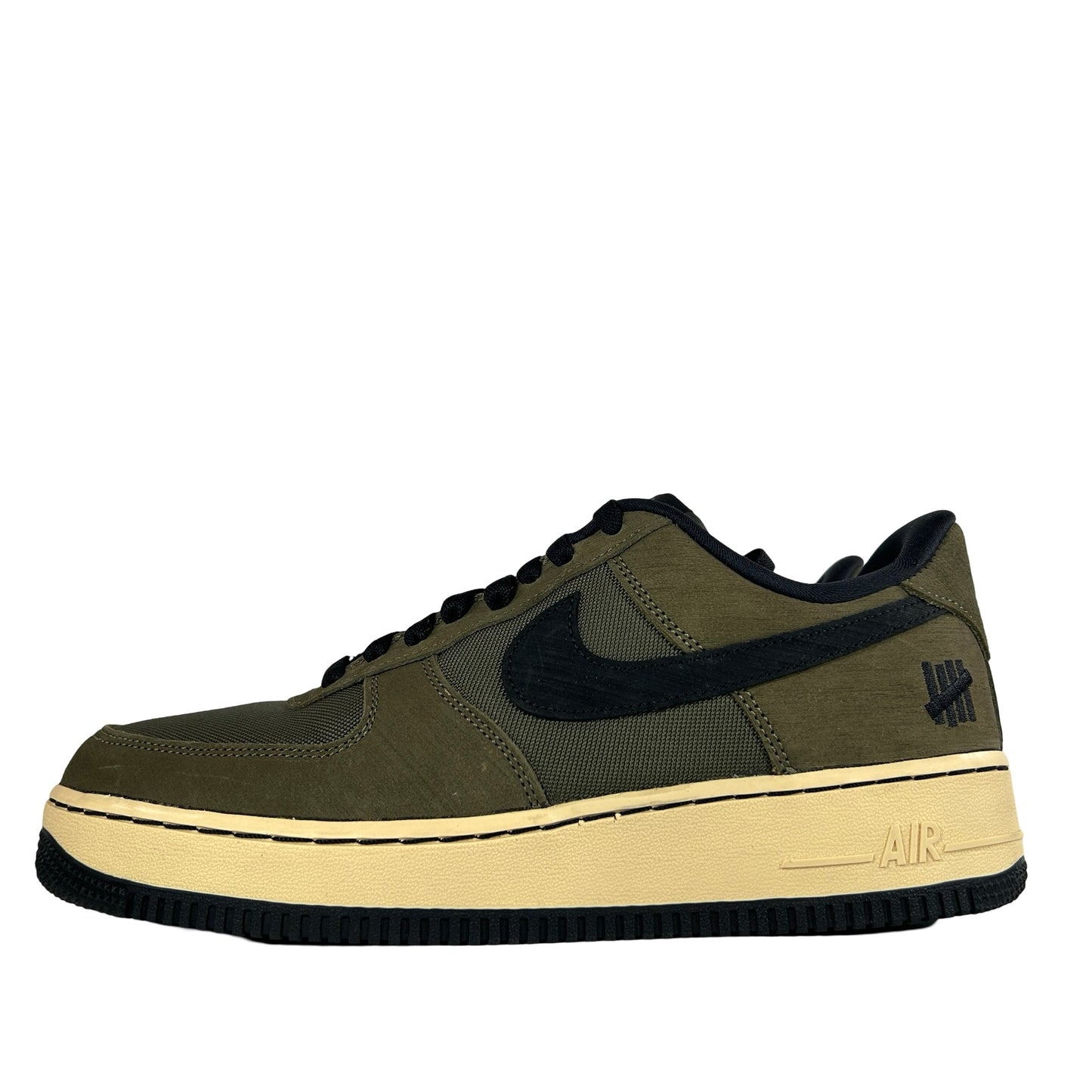 DH3064 300 Nike Air Force 1 Low SP Undefeated [USED] - 9.5 M (Used)