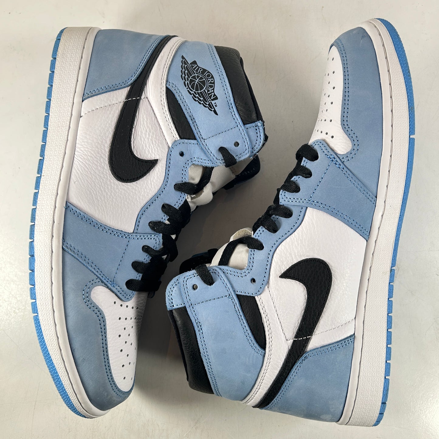 555088 134 Jordan 1 University Blue [USED] - 11.5 M (Used2)