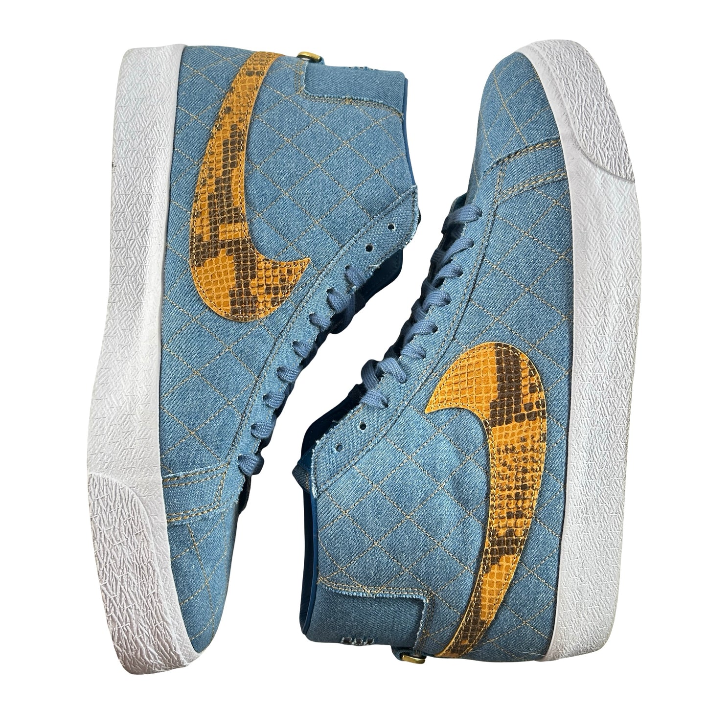DX8421 400 Nike SB Blazer Mid QS Supreme Denim [USED] - 13 M (Used)
