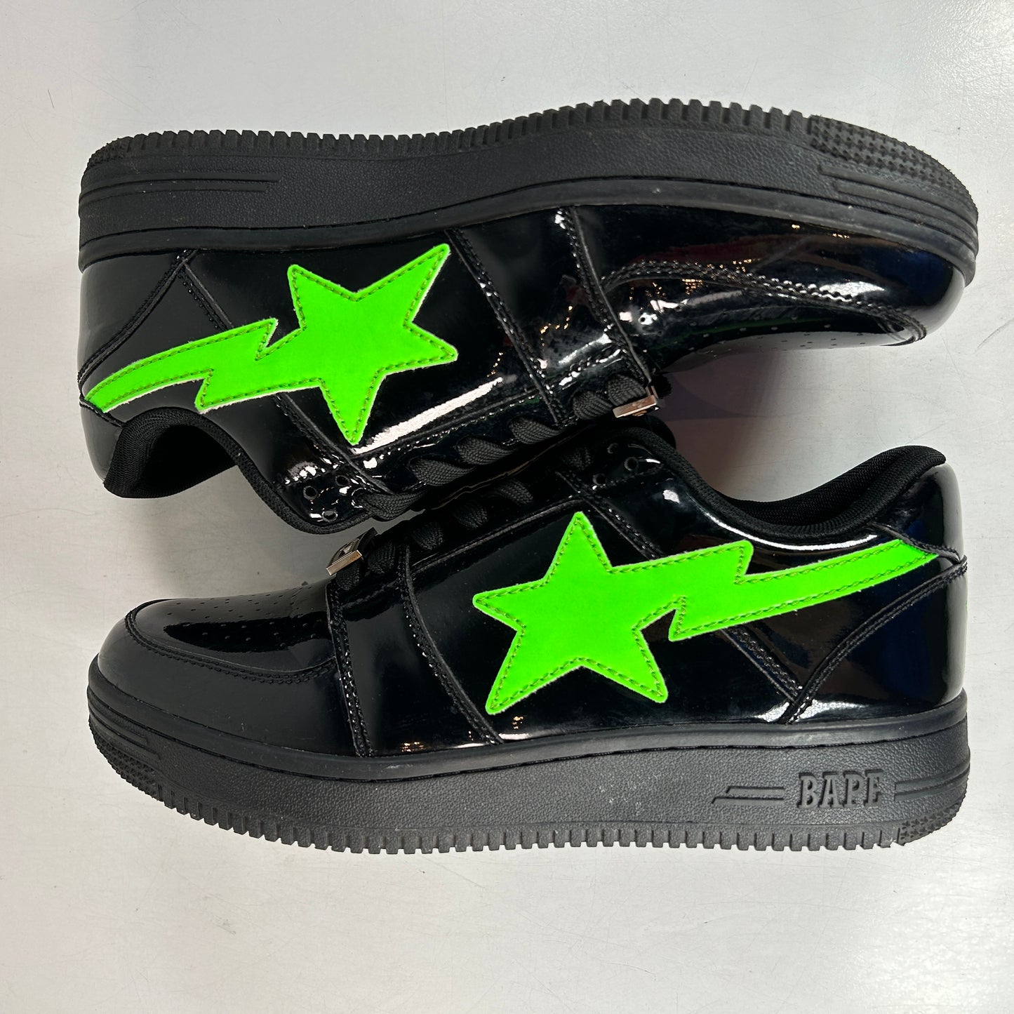 1G23191912 BLK A Bathing Ape Bape Sta Low Weeknd XO Black [USED] - 9 M (Used)