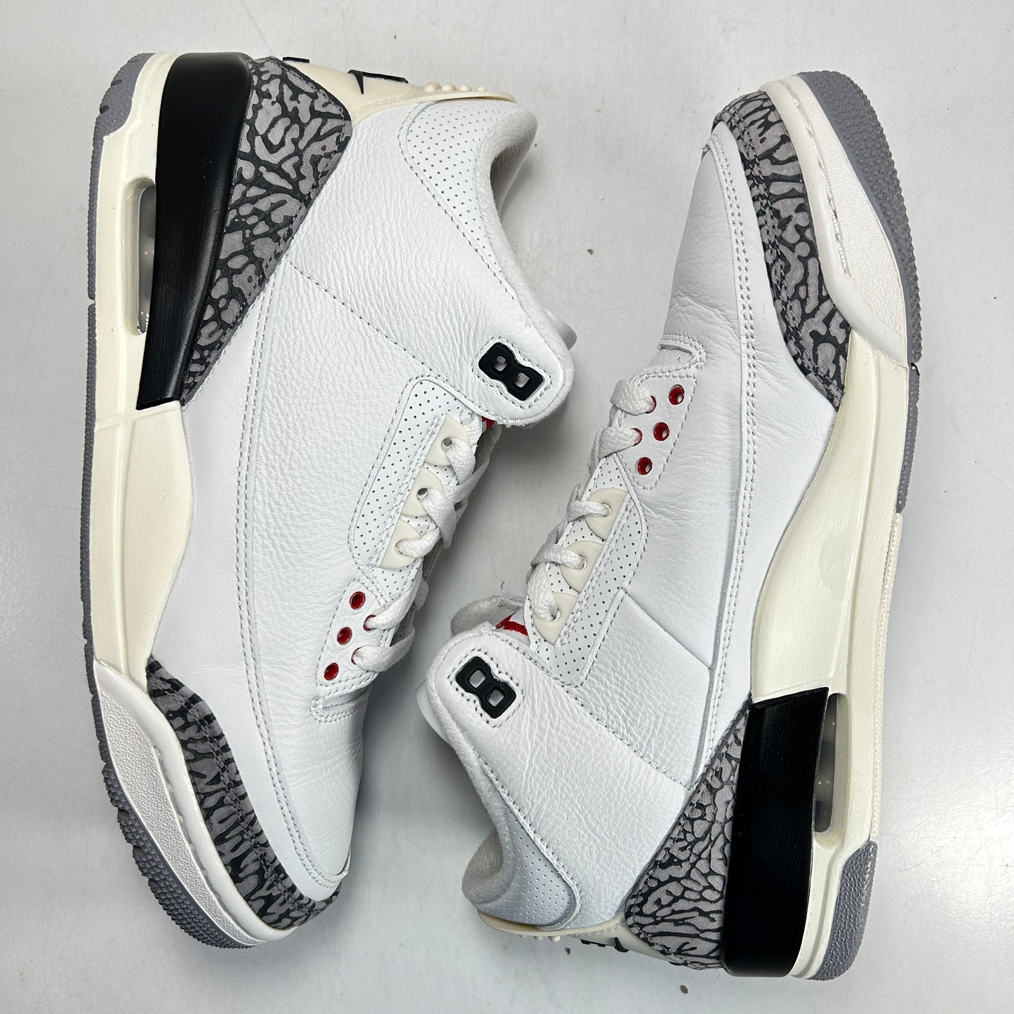 DN3707 100 Jordan 3 Retro White Cement Reimagined [USED] - 9 M (Used7)