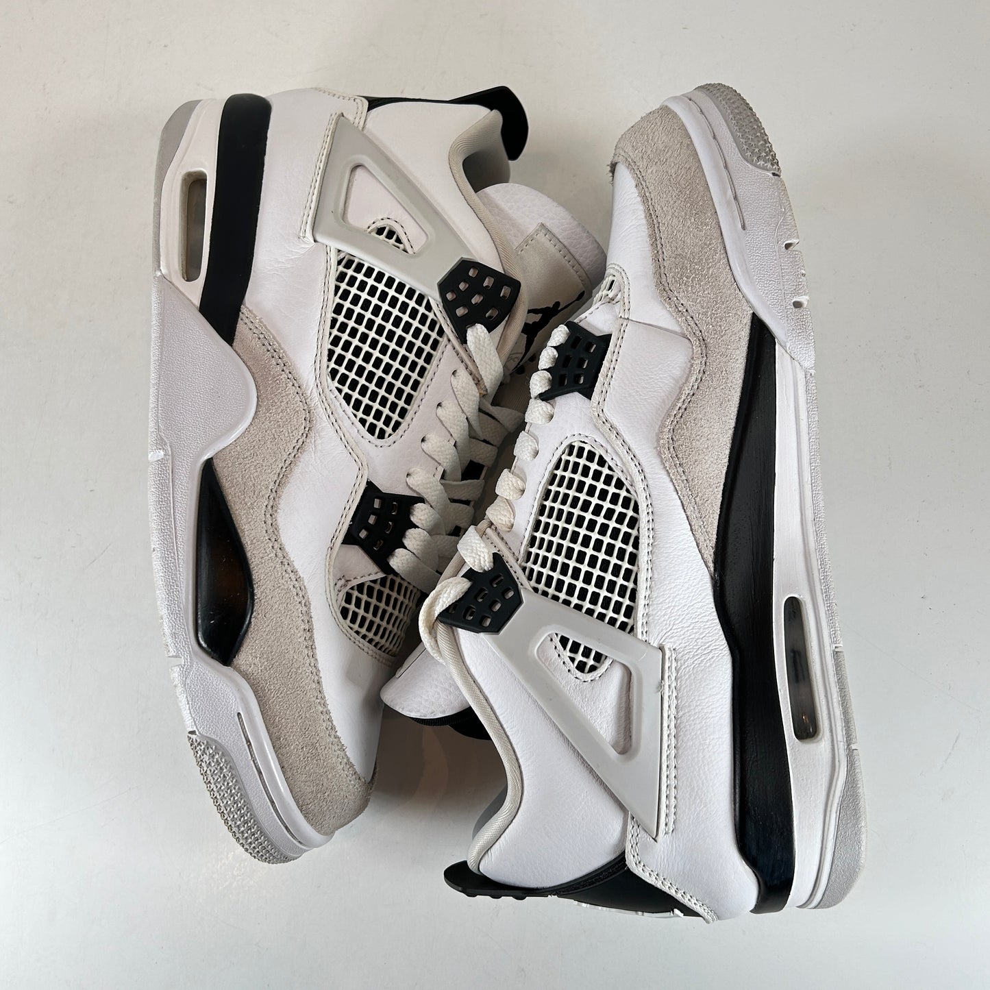 DH6927 111 Jordan 4 Retro Military Black [USED] - 8.5 M (Used) (No Box)