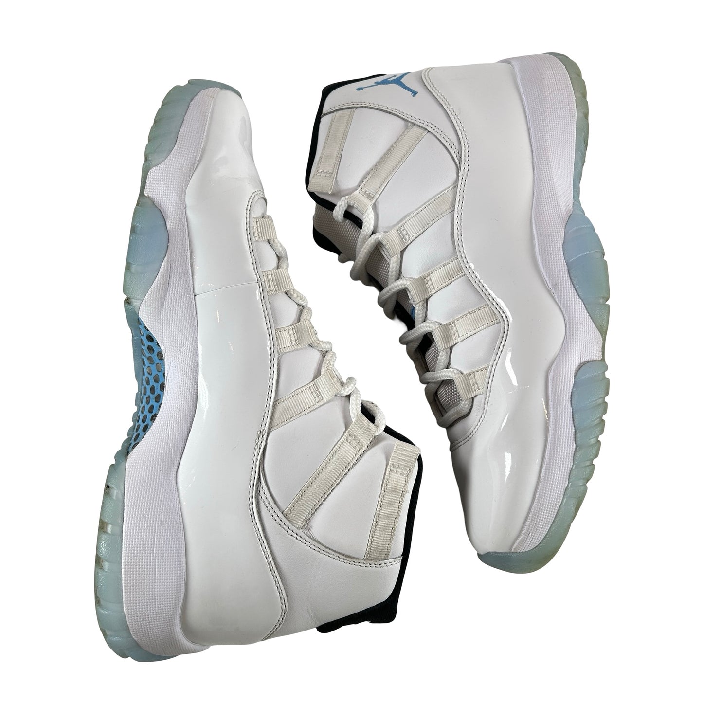 CT8012 104 Jordan 11 Retro Legend Blue (2024) [USED] - 9.5 M (Used) (No Box)