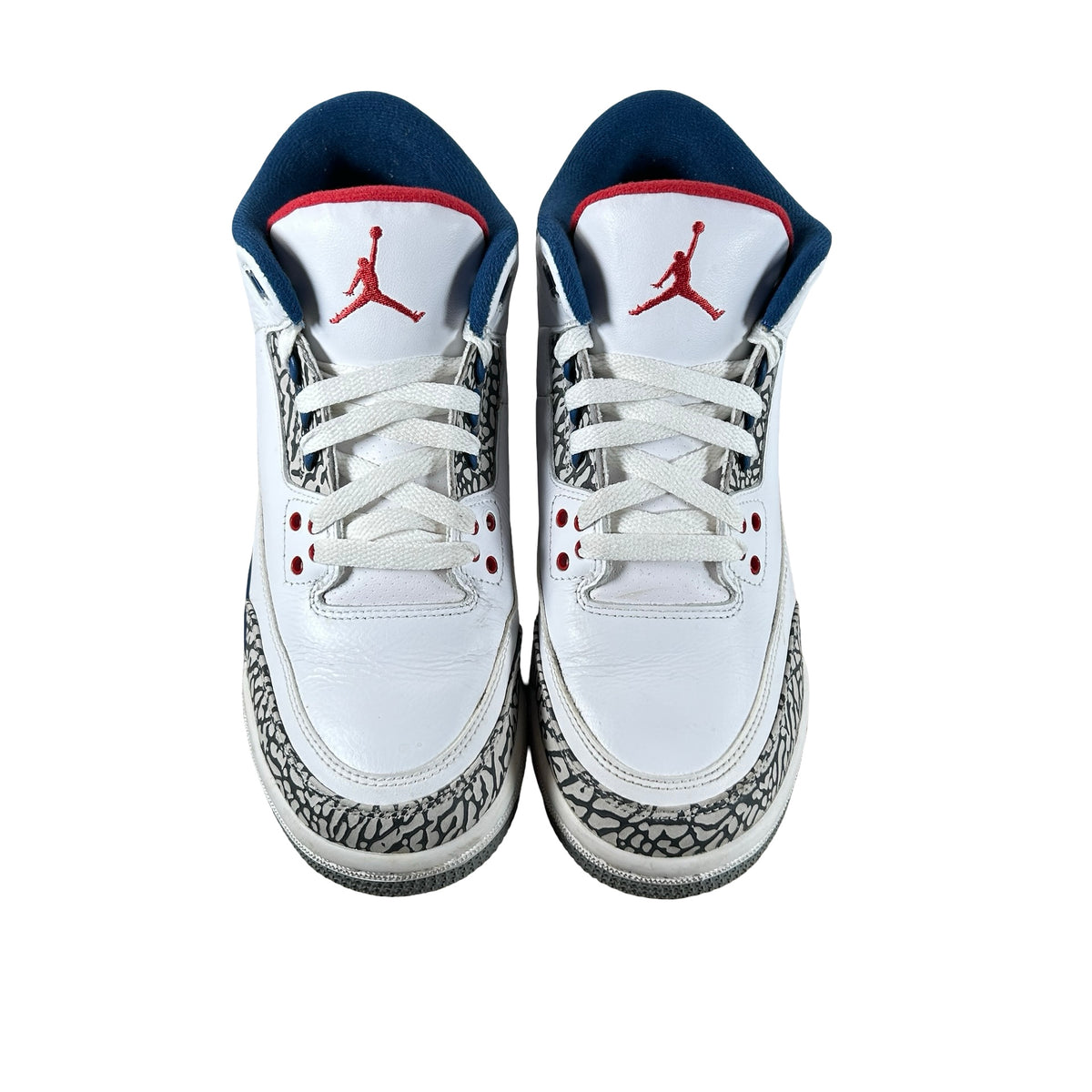 854261 106 Jordan 3 Retro True Blue (2016) (GS) [USED] - 7 Y (Used)