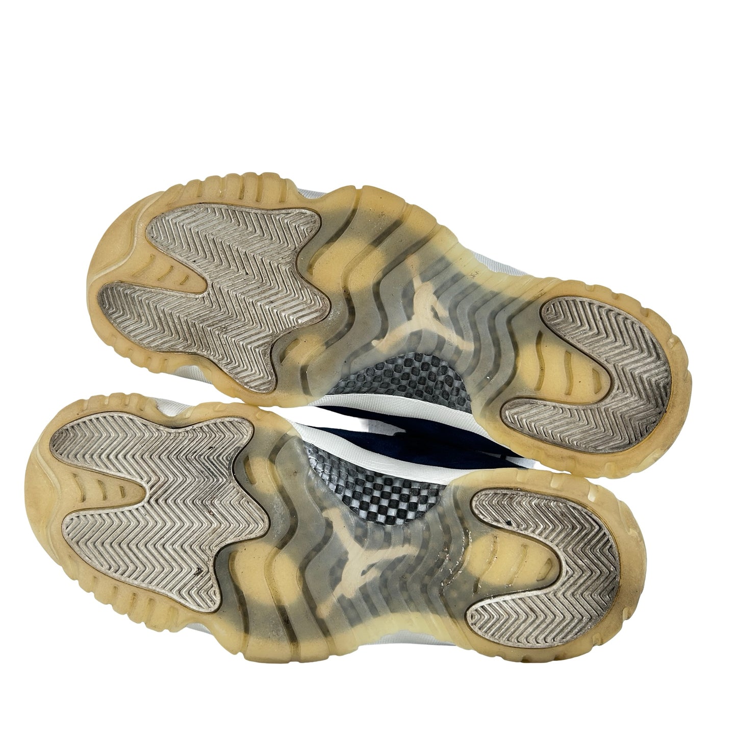 AV2187 441 Jordan 11 Retro Low Derek Jeter RE2PECT [USED] - 10.5 M (Used)