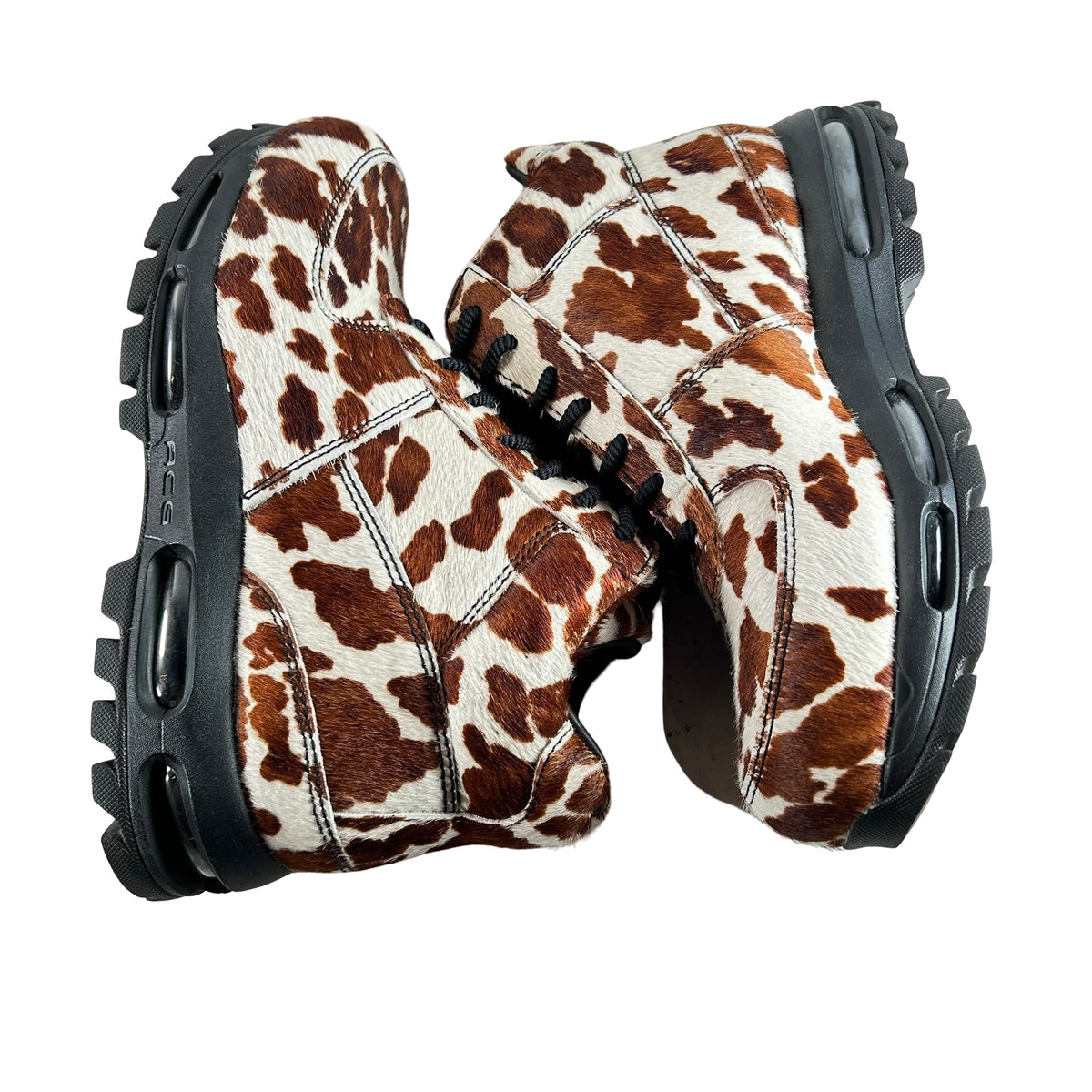 IO4635 100 Nike Air Max Goadome Sail Cacao Wow Cow Print Pony Hair [USED] - 10 M (Used)