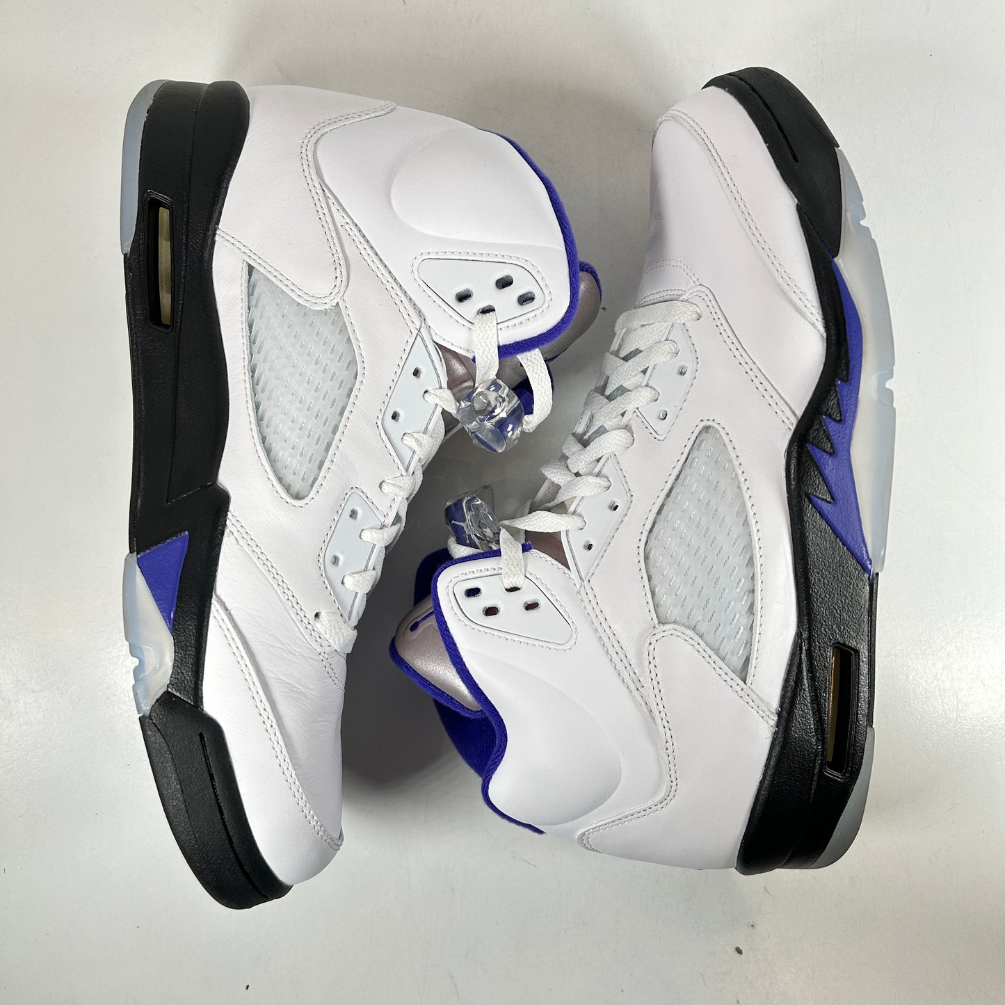 DD0587 141 Jordan 5 Retro Dark Concord [USED] - 11.5 M (Used2)