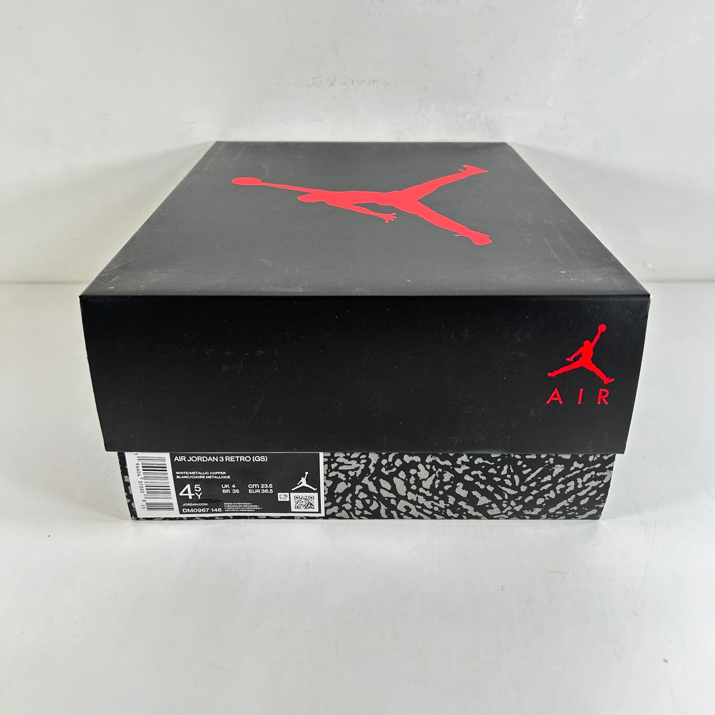DM0967 148 Jordan 3 Retro Wizards (GS) [USED] - 4.5 Y (Used)