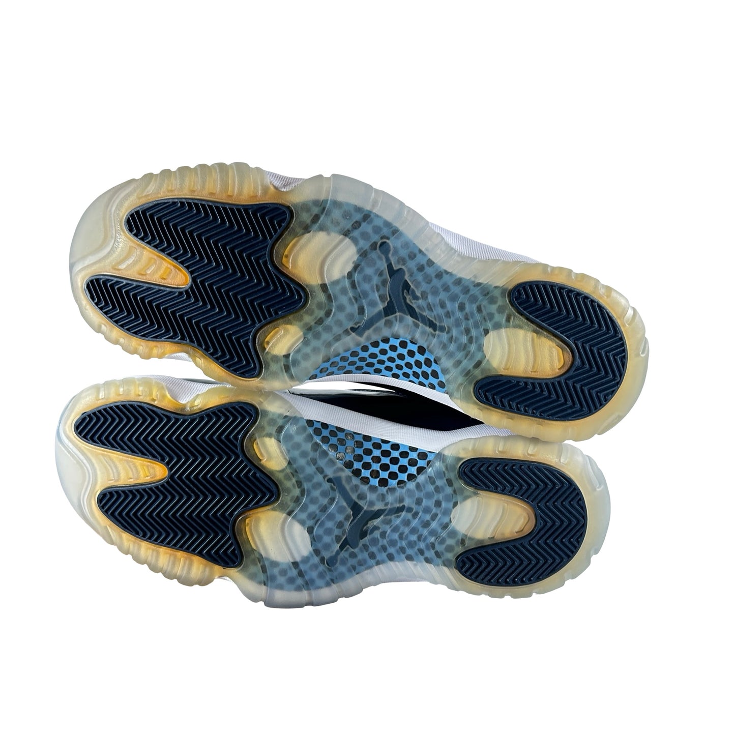 378037 123 Jordan 11 UNC Win Like 82 - 10 M (Yellowing)