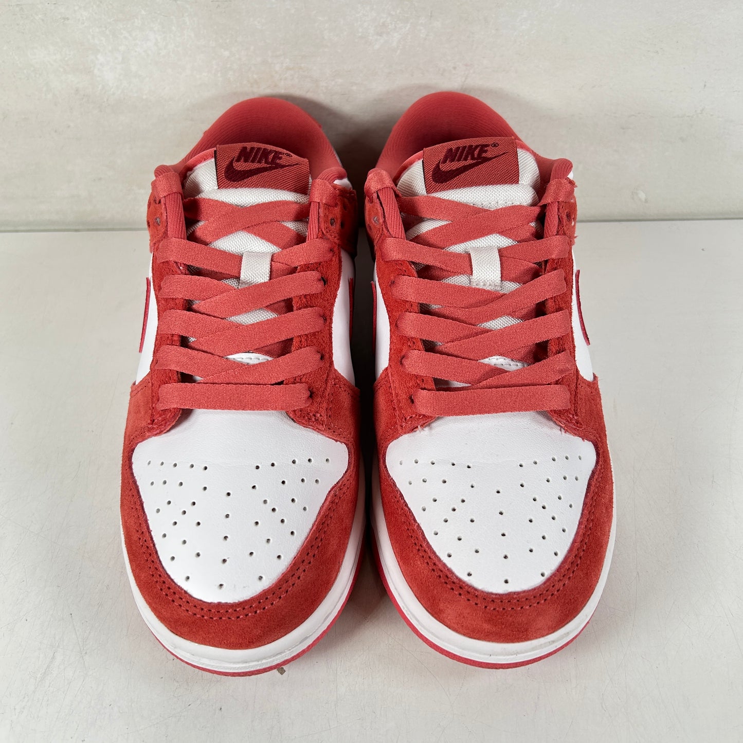 FQ7056 100 Nike Dunk Low Valentine's Day (2024) (Women's) [USED] - 6.5 Y (Used) (No Box)