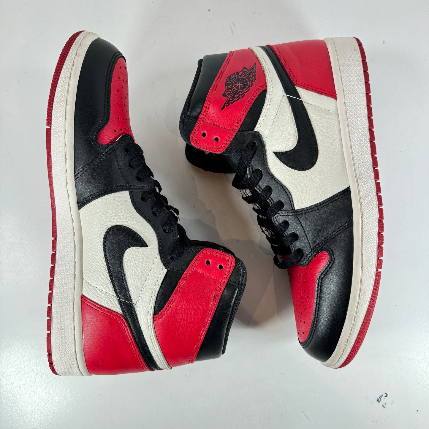 555088 610 Jordan 1 Bred Toe [USED] - 10 M (Used) (No Box)