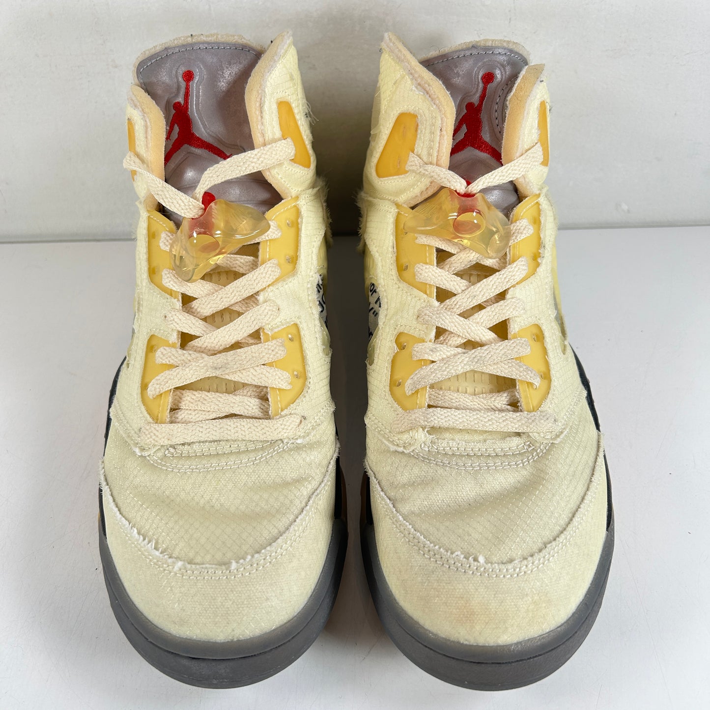 DH8565 100 Jordan 5 Off-White Sail [USED] - 10 M (Used)