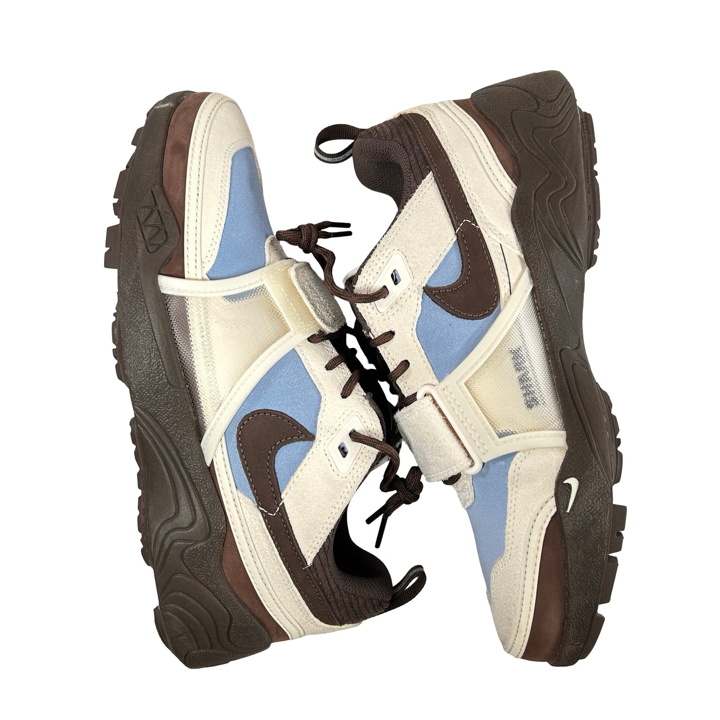 HQ3072 400 Nike Zoom Field Jaxx Travis Scott Leche Blue [USED] - 9 M (VNDS)