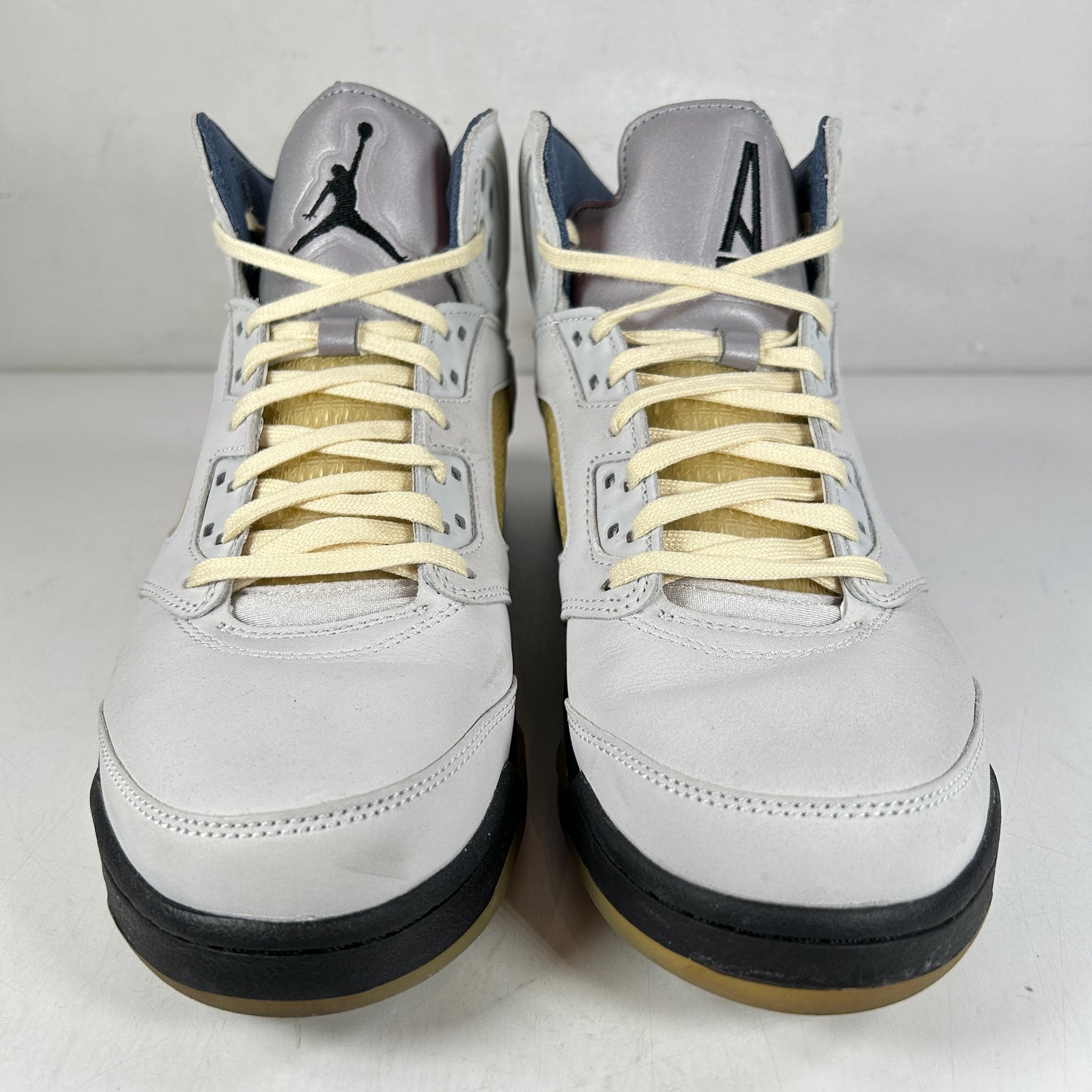 FZ5758 004 Jordan 5 Retro A Ma Maniere Dawn (Mujeres)