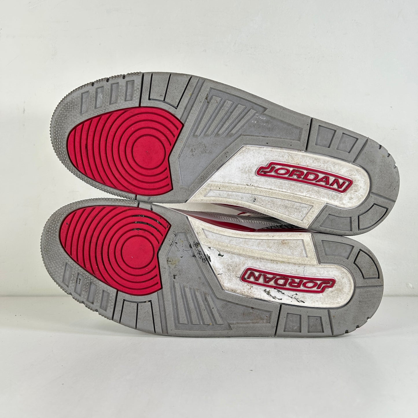CT8532 126 Jordan 3 Retro Cardinal Red [USED] - 13 M (Used) (Replace Box)