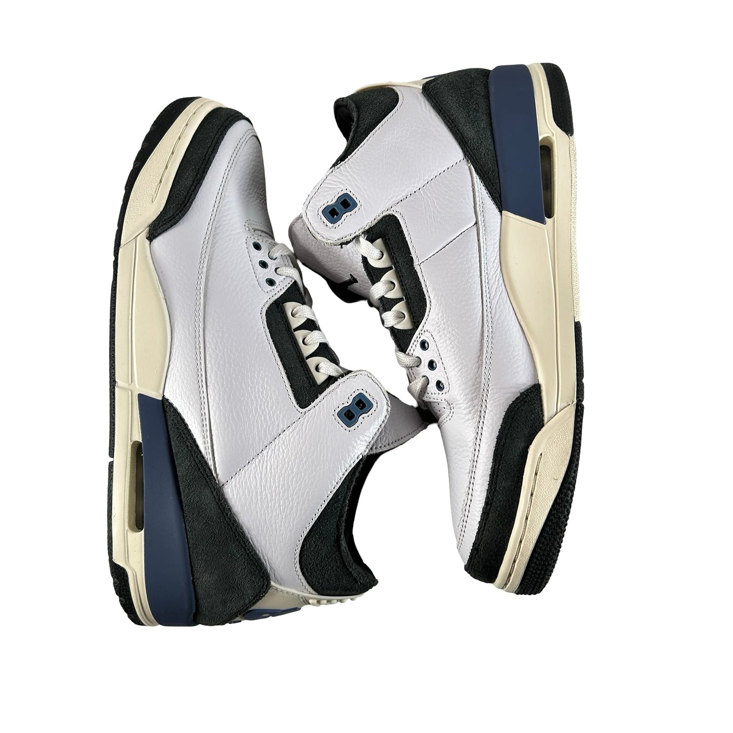 HV8571 100 Jordan 3 Retro OG SP A Ma Maniére Diffused Blue [USED] - 11 M (Used)