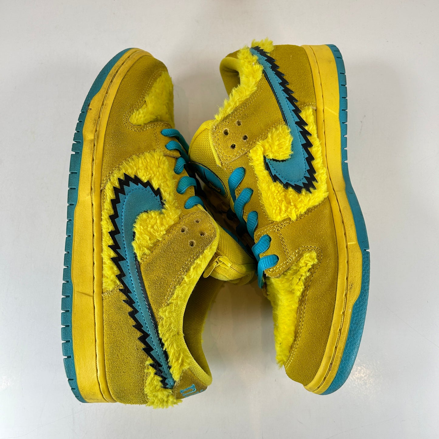 CJ5378 700 Nike SB Dunk Low Grateful Dead Amarillo