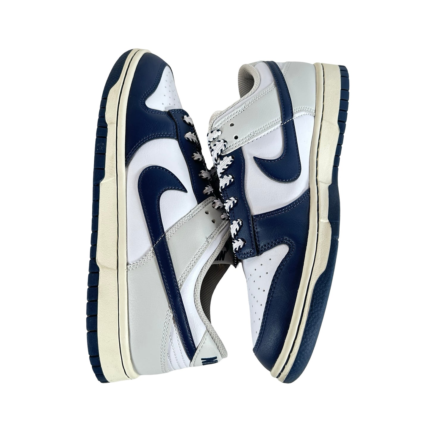 IM2222 101 Nike Dunk Low New York Yankees [USED] - 9 M (Used) (No Box)