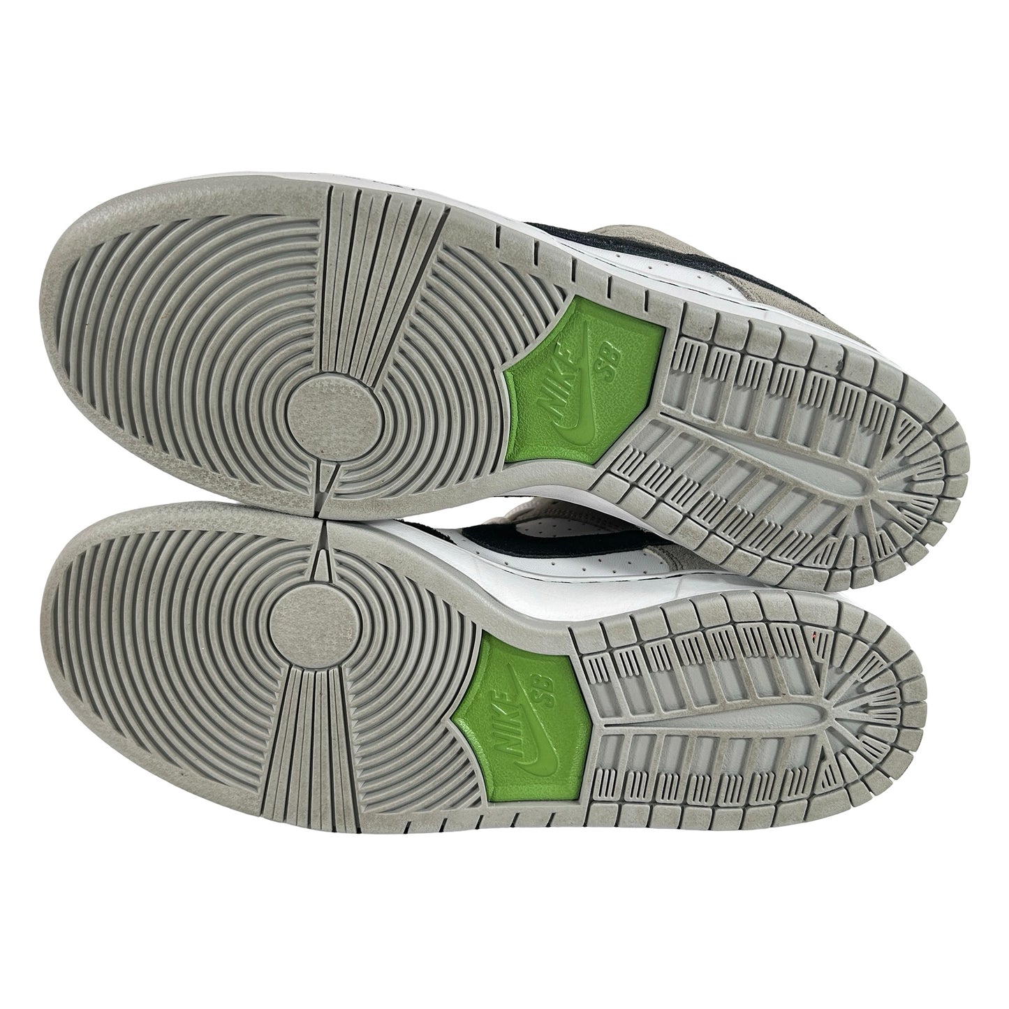 BQ6817 011 Nike SB Dunk Low Chlorophyll [USED] - 10 M (Used)