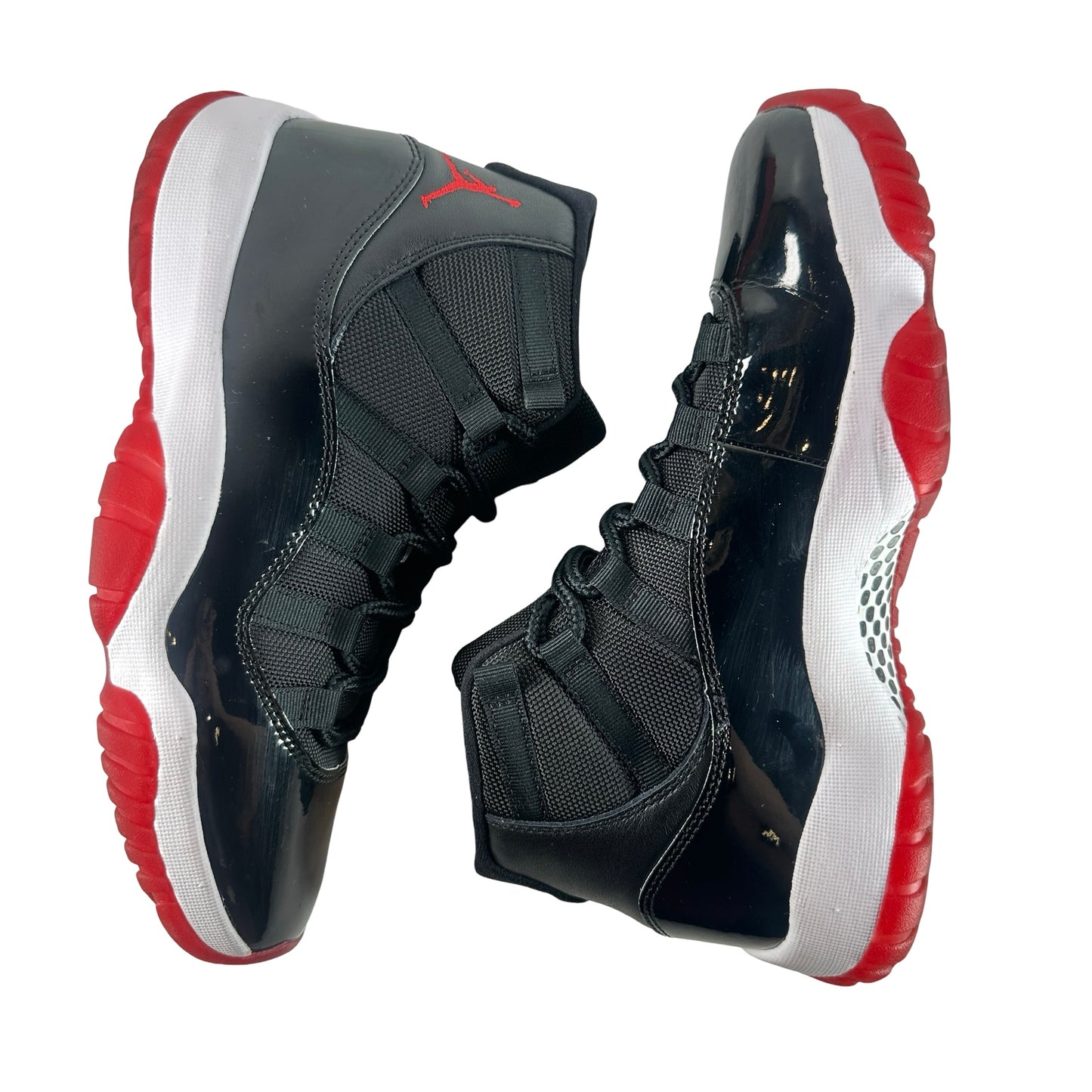 378037 061 Jordan 11 Bred (2019) [USED] - 8.5 M (Used)