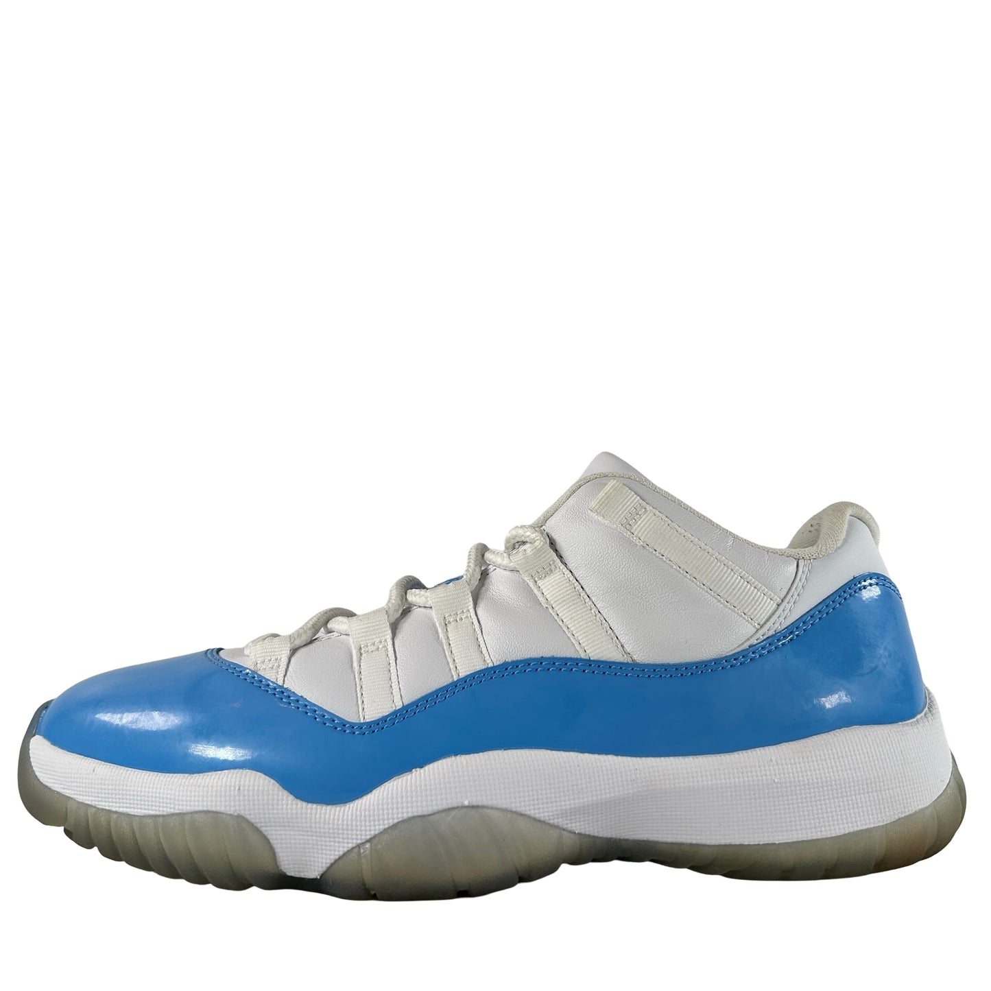 528895 106 Jordan 11 Retro Low University Blue (2017) [USED] - 8.5 M (Used2)