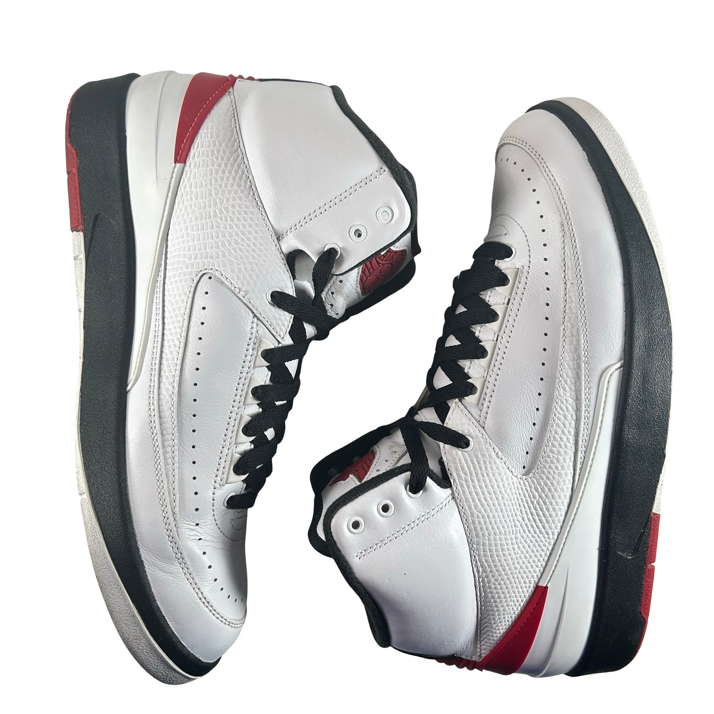 DX2454 106 Jordan 2 Retro OG Chicago (2022) [USED] - 10.5 M (Used9)