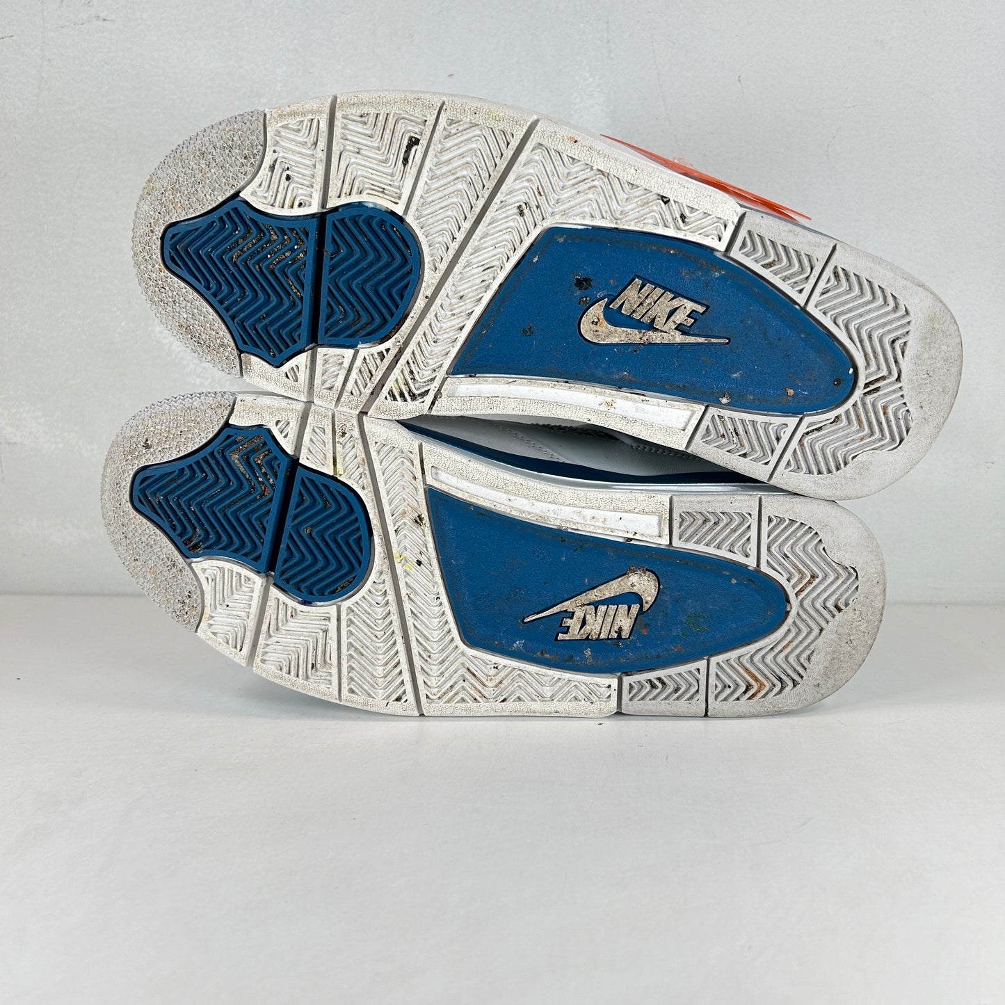 FV5029 141 Jordan 4 Retro Military Blue (2024) [USED] - 8.5 M (Used)