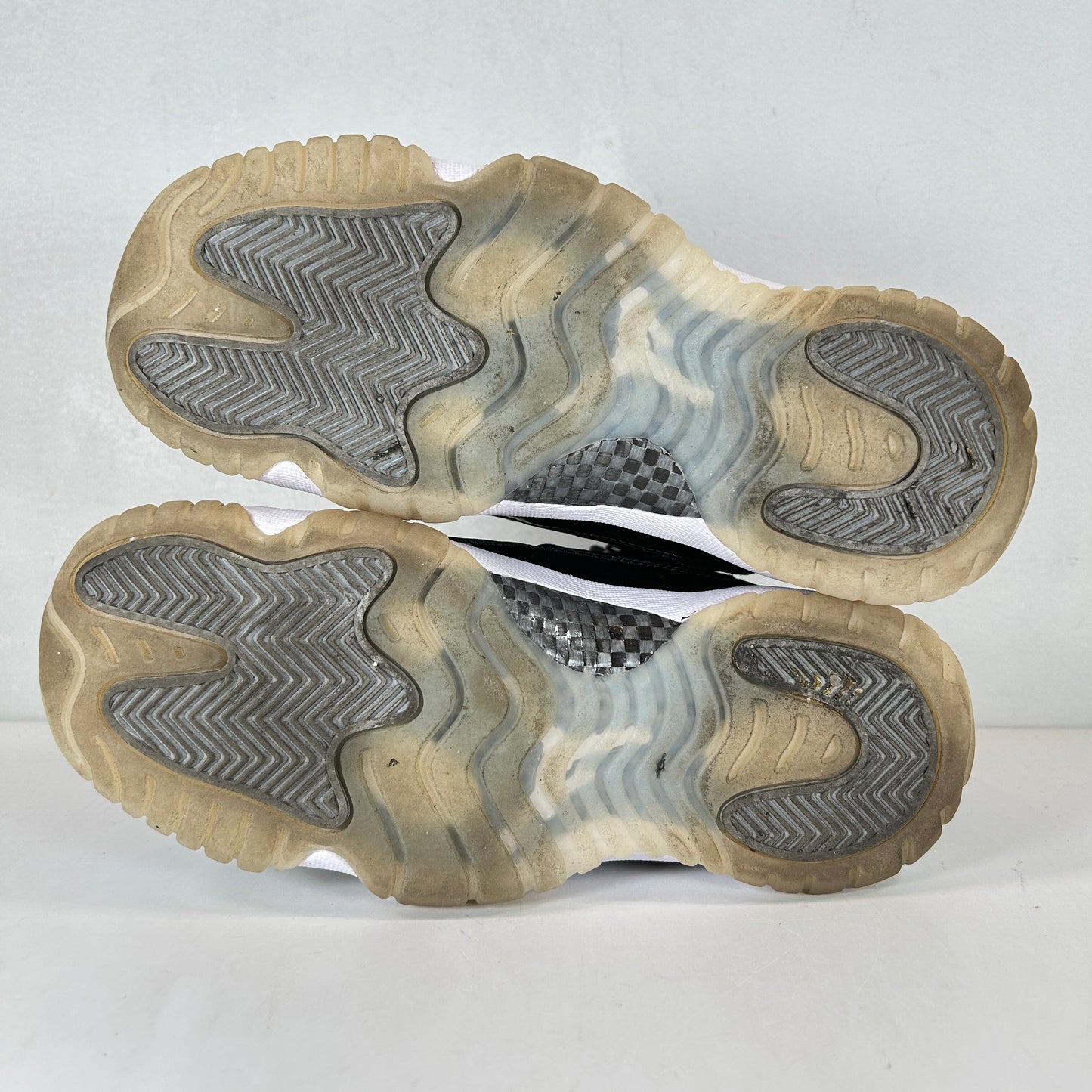 378038 011 Jordan 11 Retro Jubilee (GS) [USED] - 4.5 Y (Used)