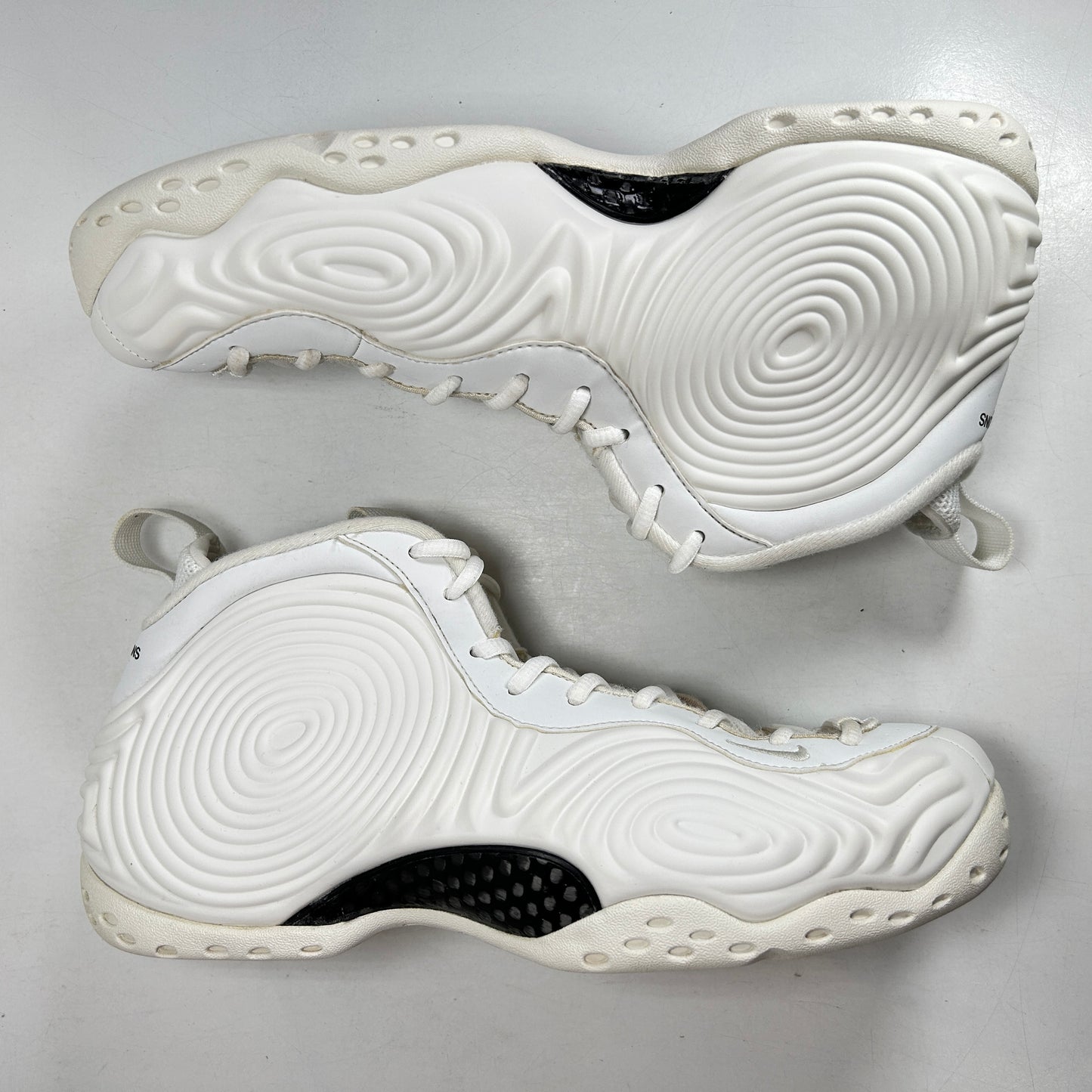 DJ7952 100 Nike Air Foamposite One CDG White [USED] - 10 M (Used2)