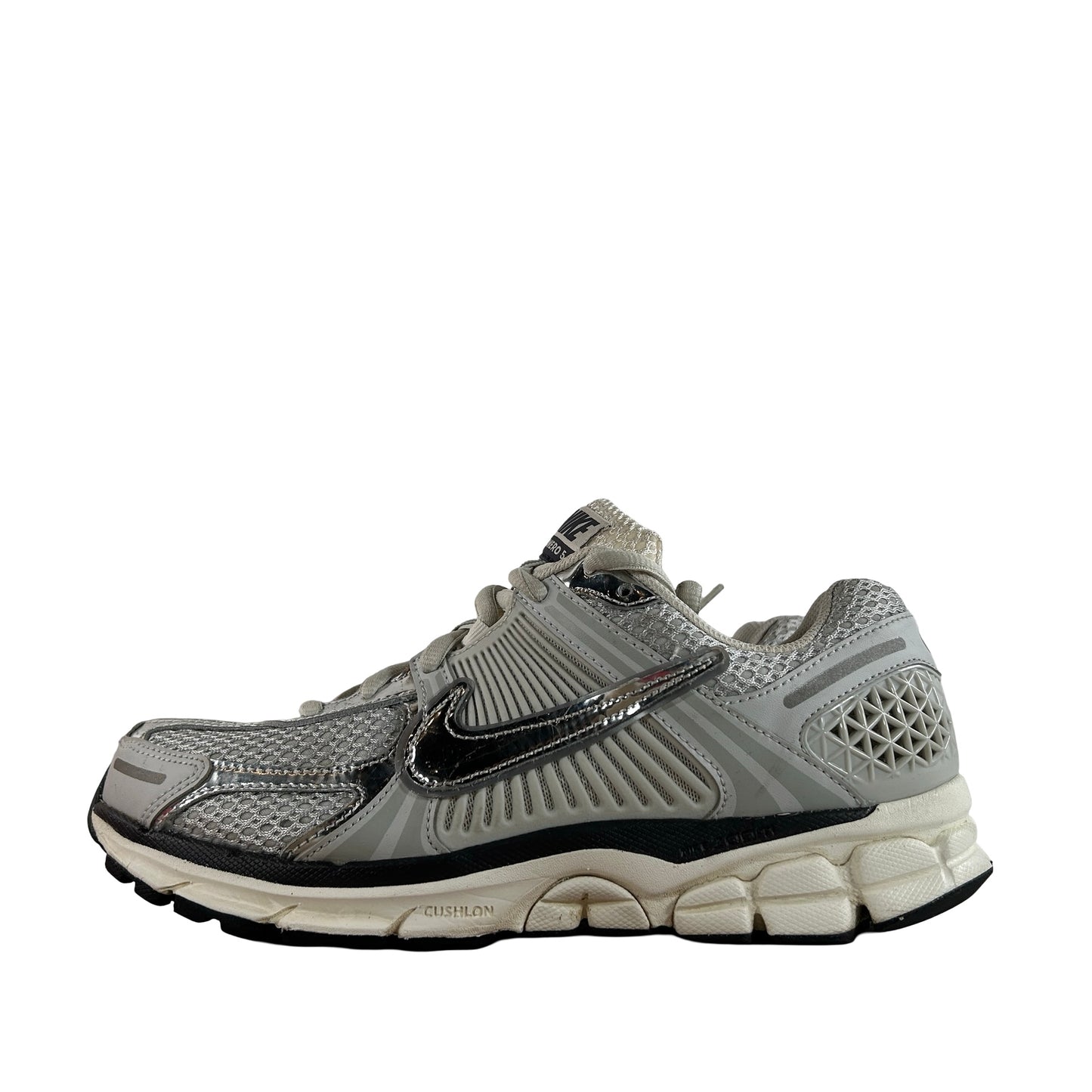 FD0884 025 Nike Zoom Vomero 5 Photon Dust Metallic Silver W [USED] - 9.5 W (Used2)