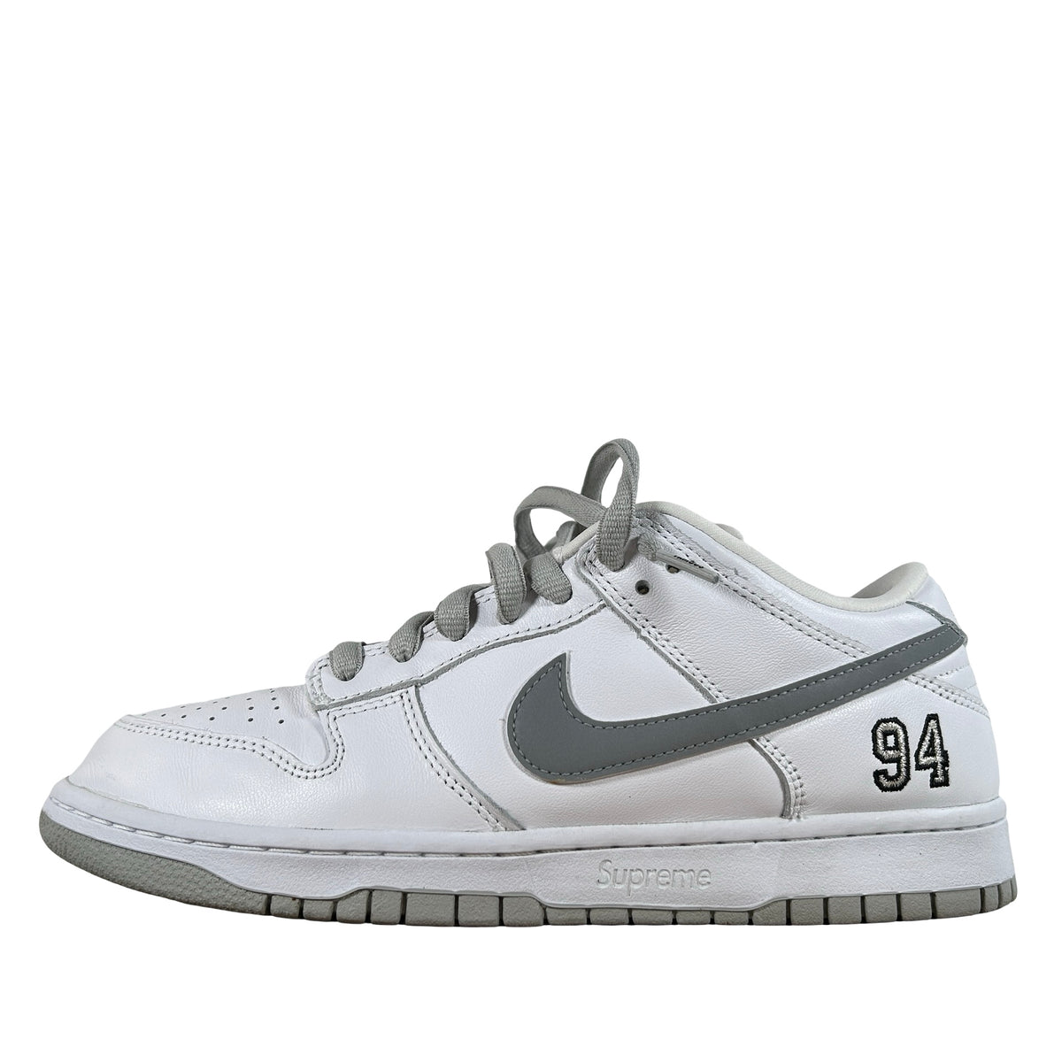 HQ8487 100 Nike SB Dunk Low Supreme 94 White Metallic Silver [USED] - 9 M (Used)
