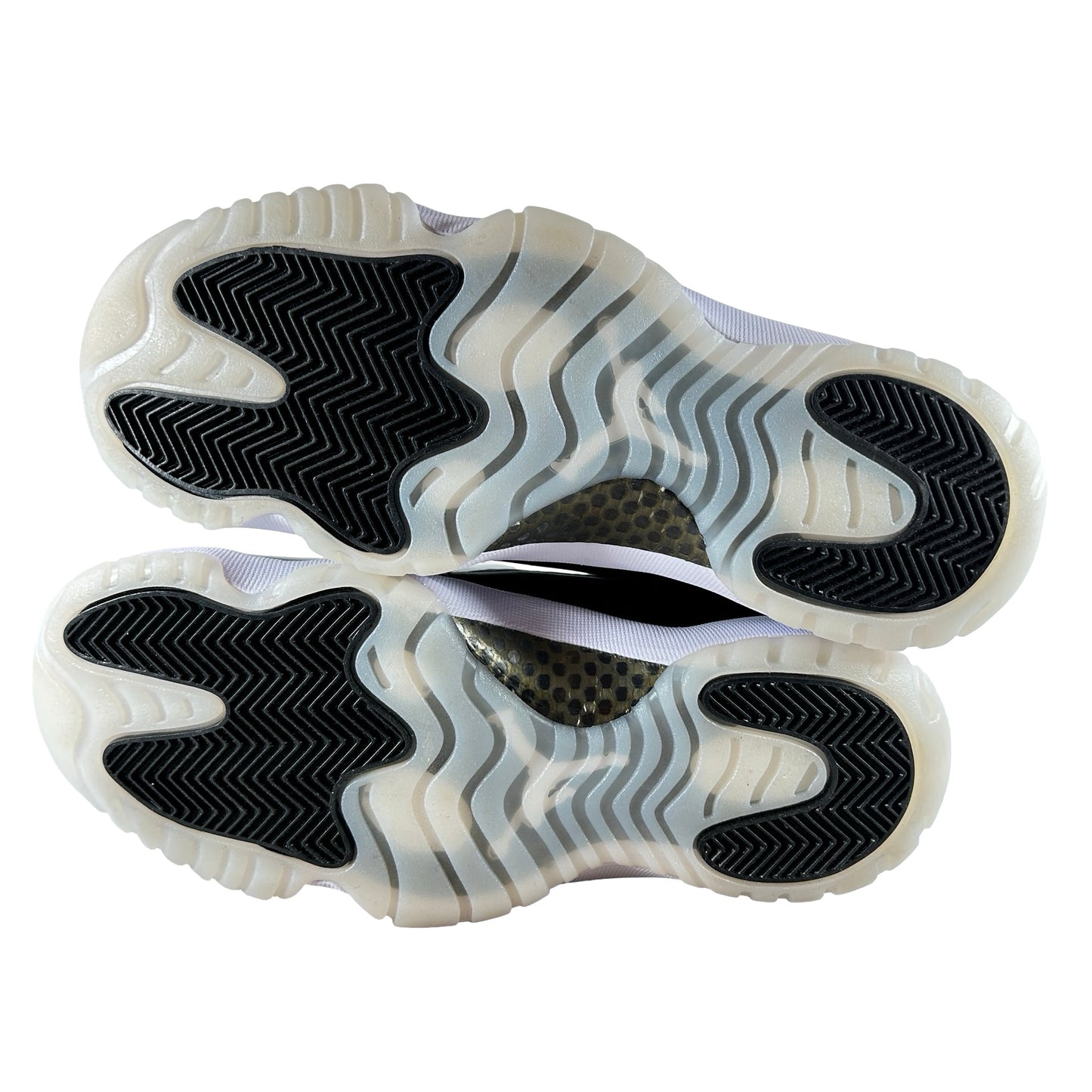 CT8012 170 Jordan 11 Retro DMP Defining Moments (2023) [USED] - 8 M (VNDS)