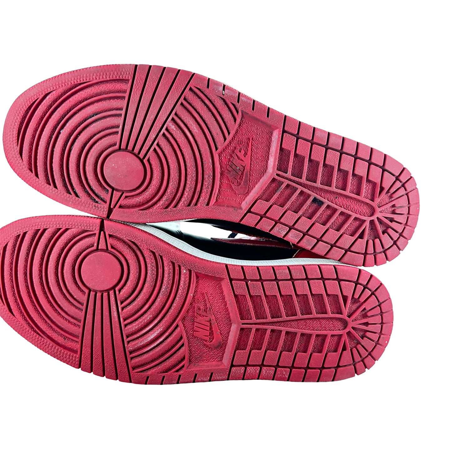 555088 023 Jordan 1 Retro Bred (2013) [USED] - 10 M (Used)