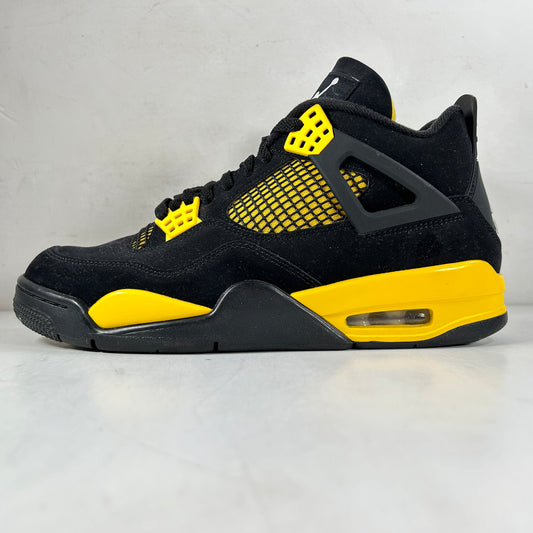 DH6927 017 Jordan 4 Retro Thunder [USED] - 9 M (Used4)